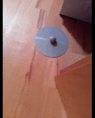 Door stop controlled by foot, (Türstopper mit Fußbedienung)