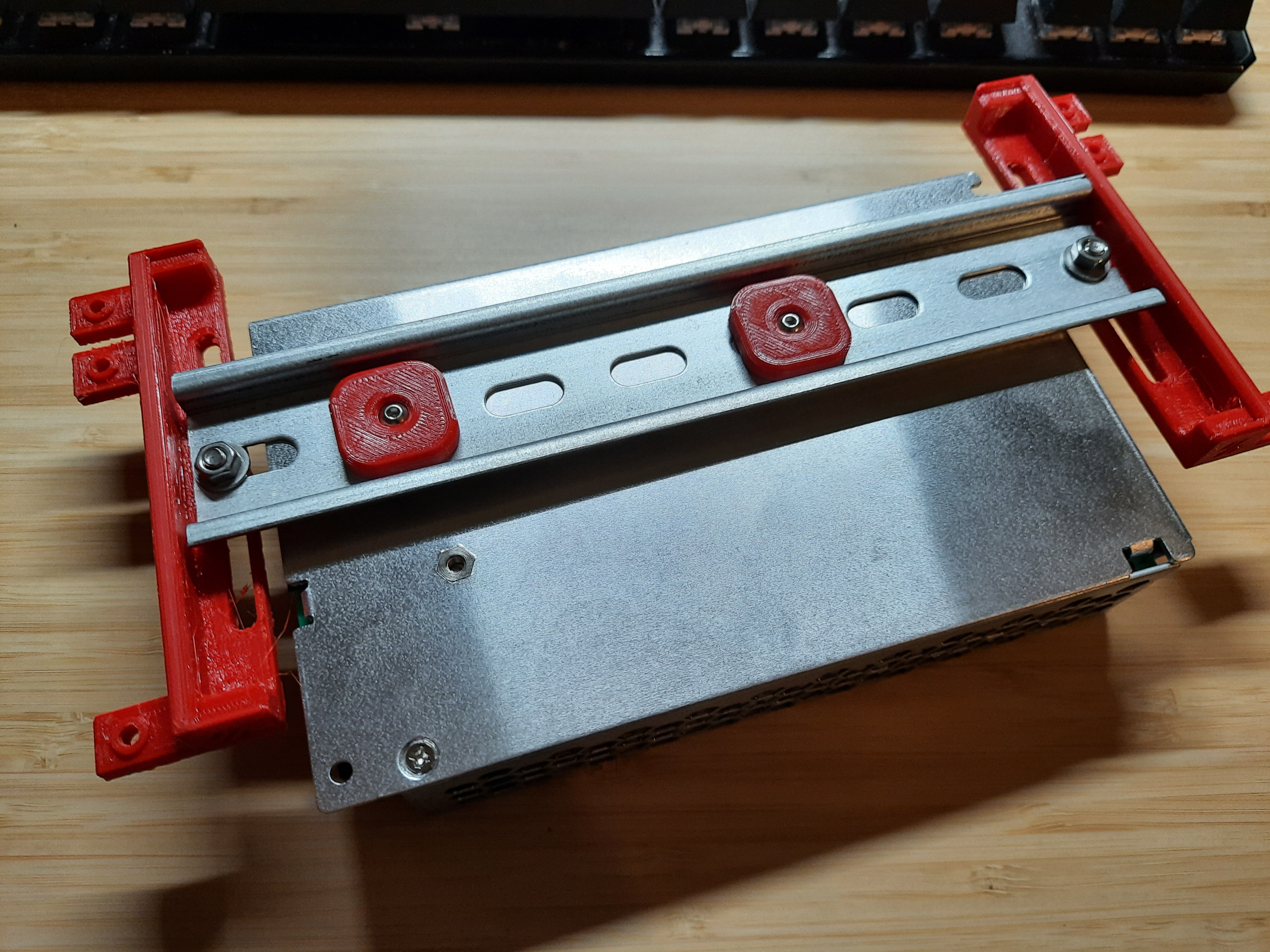 Voron 0.2 printer bottom psu mount with din rail
