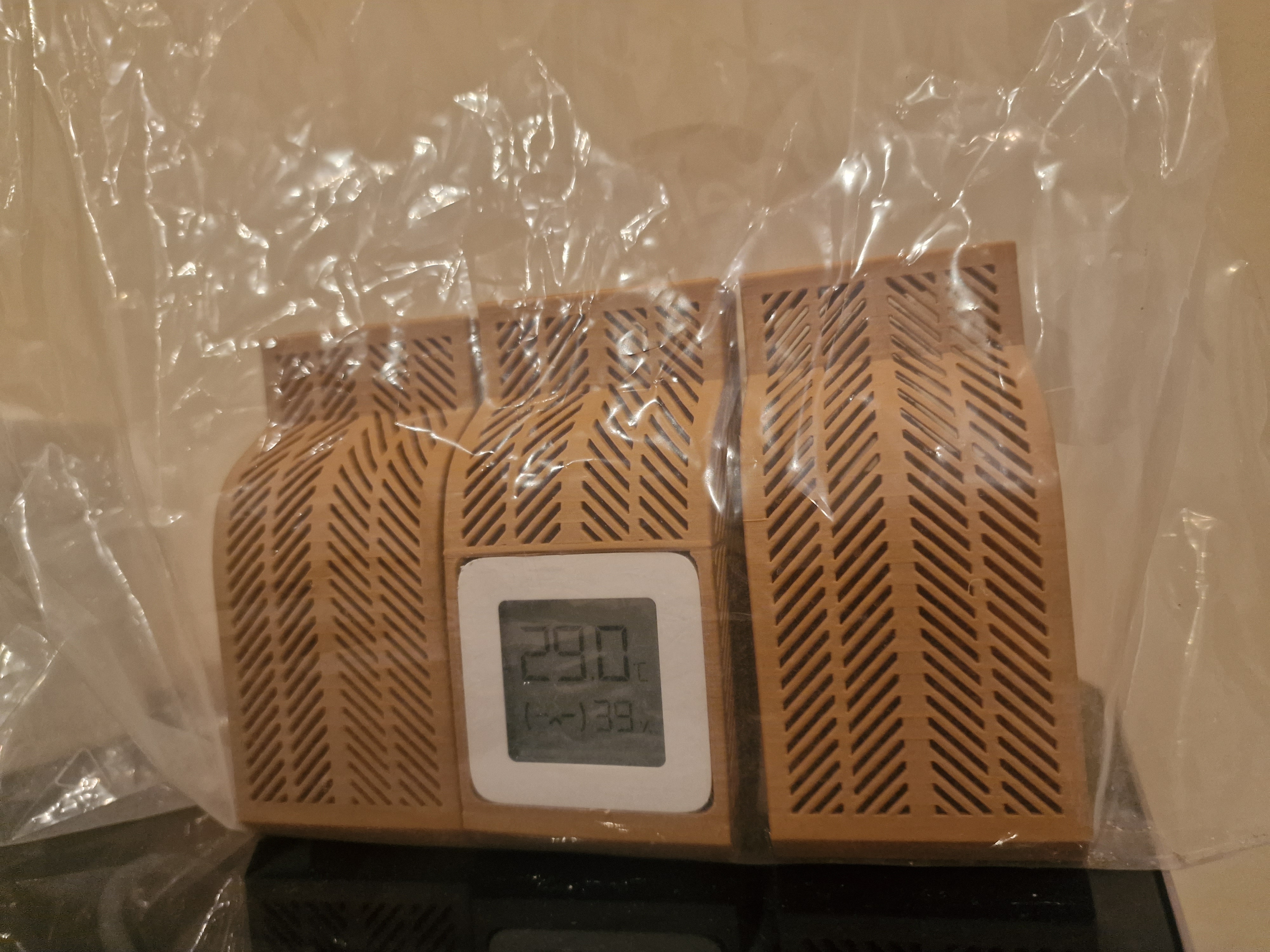 Dry Box for Bambu Lab AMS whit Xiaomi Mi Temperature and Humidity Monitor 2cutout +funnel 3D model thumbnail