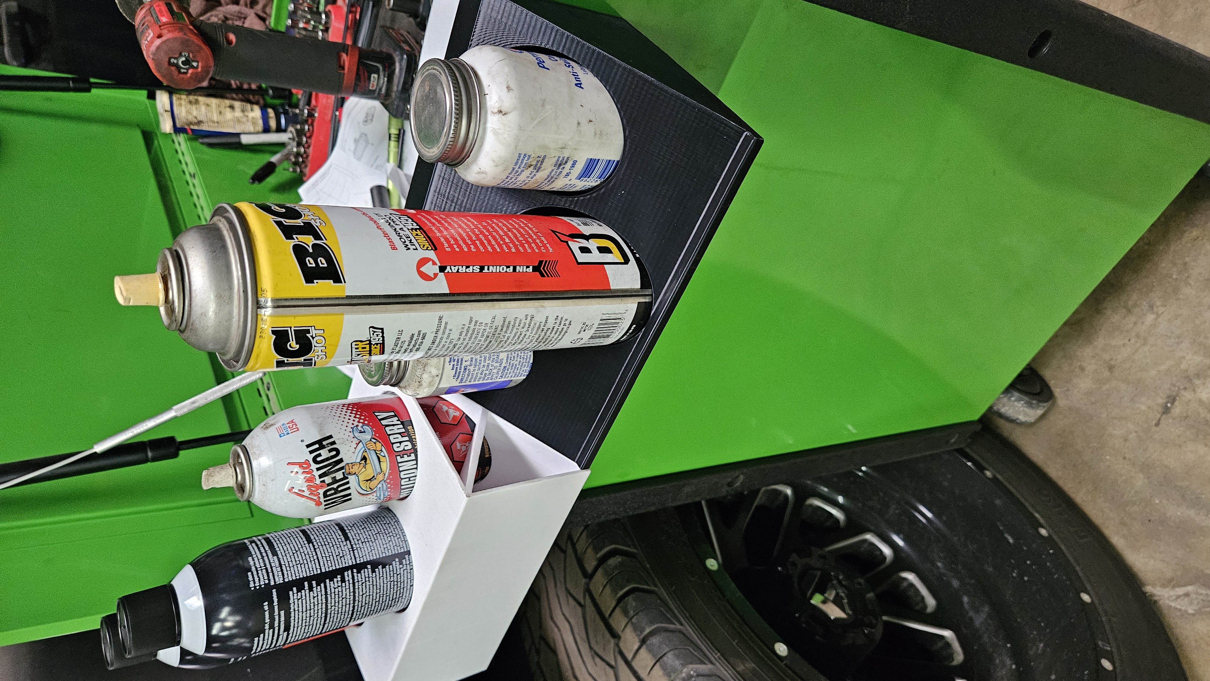 3 Can Holder for Toolbox V2