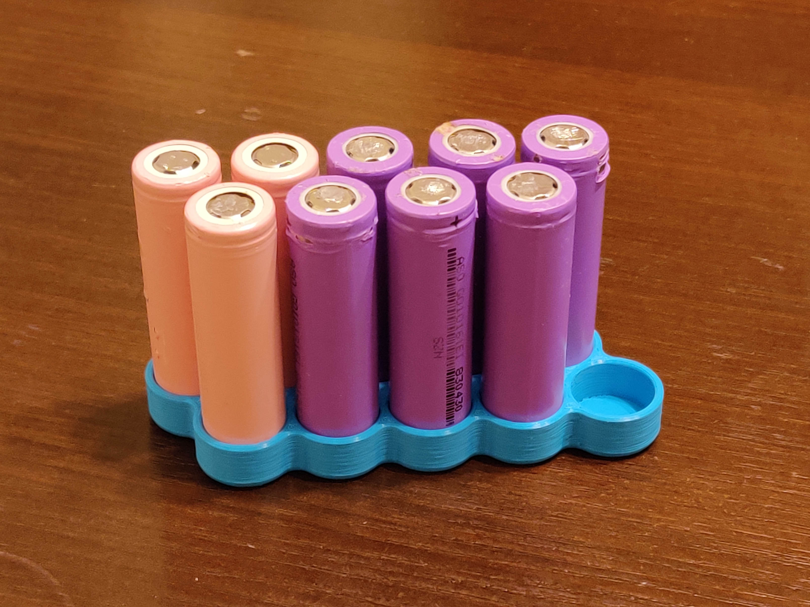 18650 Battery Holder By Maciey Download Free Stl Model