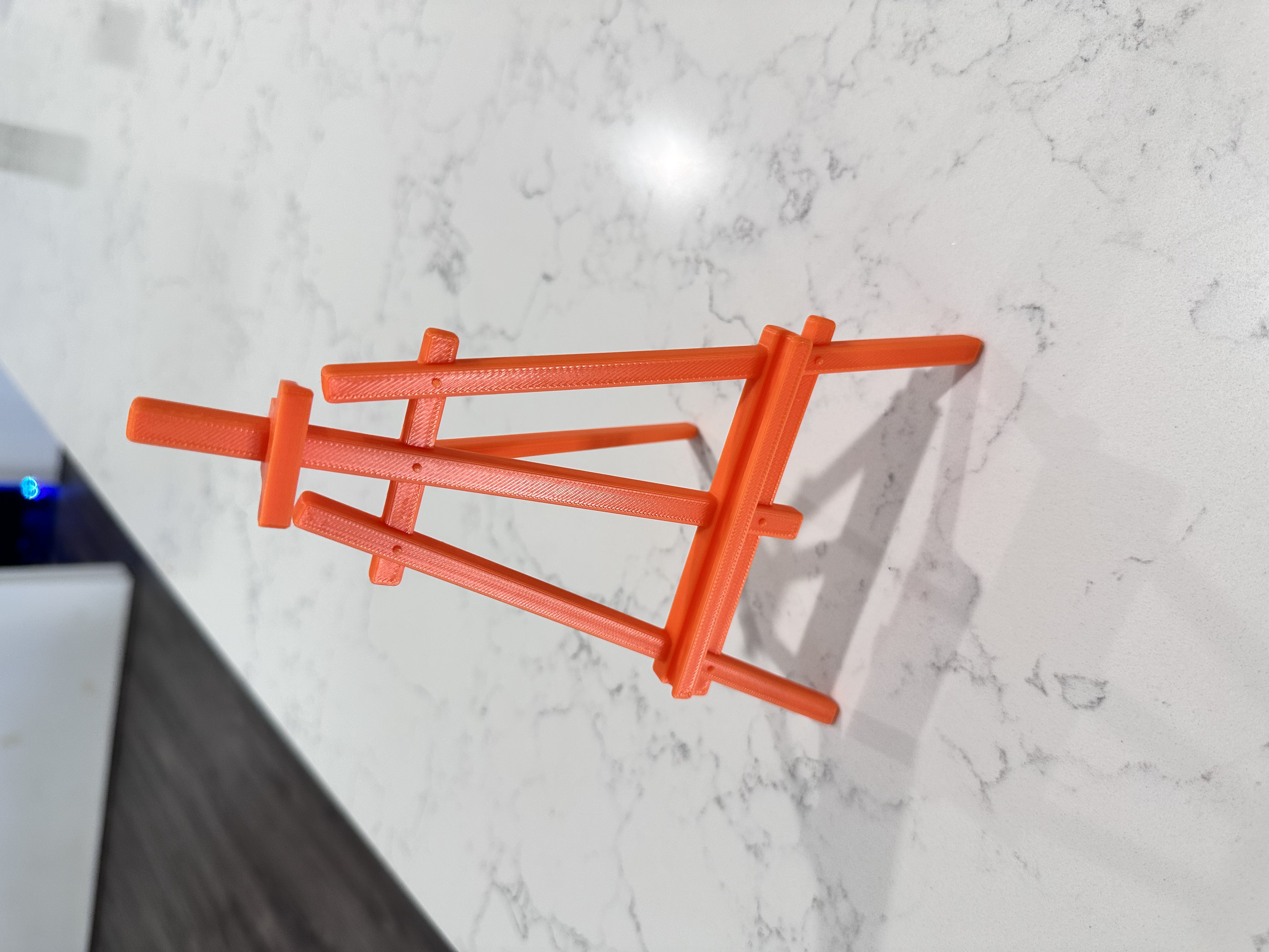 Miniatura 4 do modelo 3D Easel - Mini