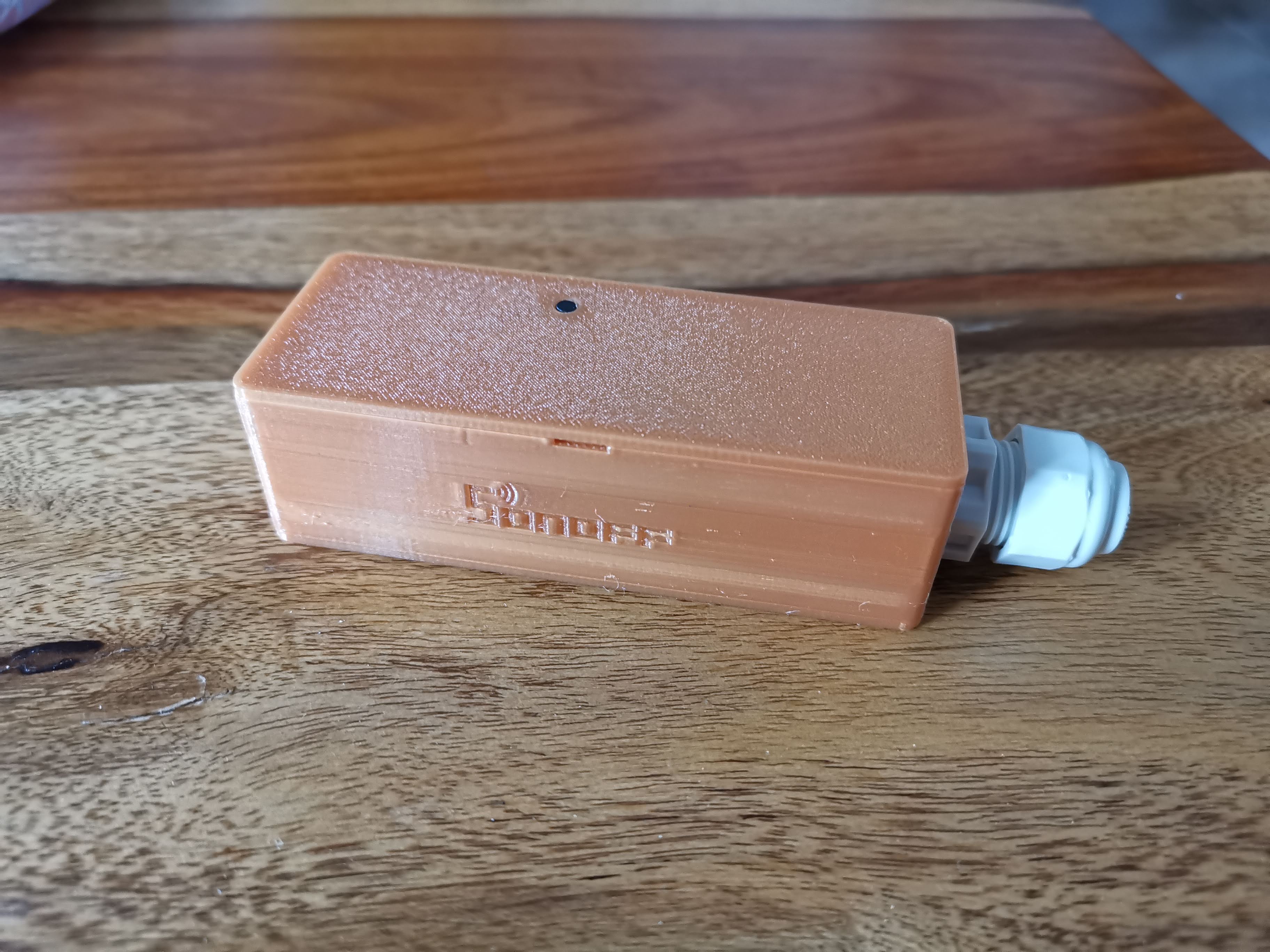 Miniatura 5 do modelo 3D Sonoff Basic Box with cable gland