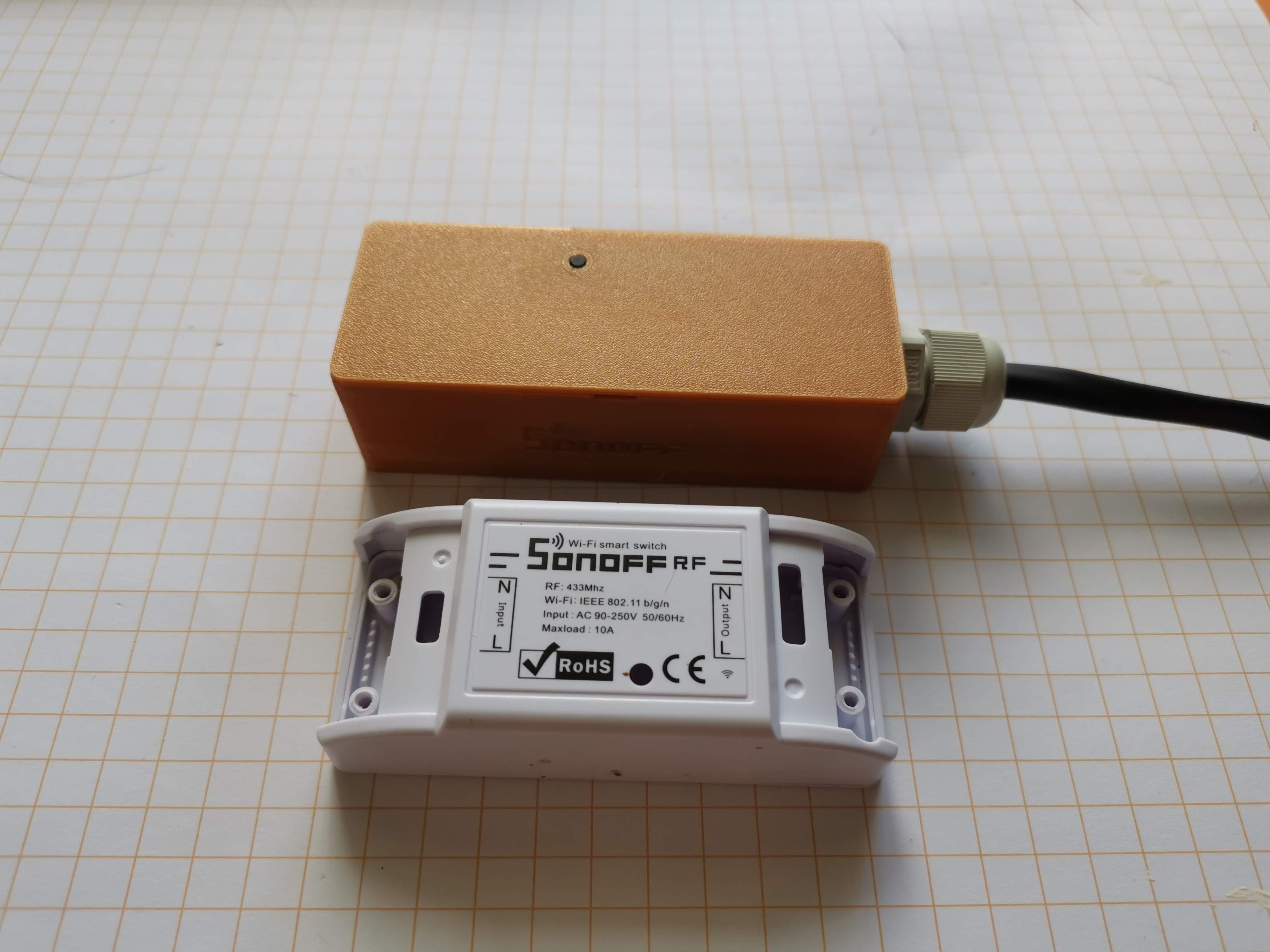 Miniatura 2 do modelo 3D Sonoff Basic Box with cable gland