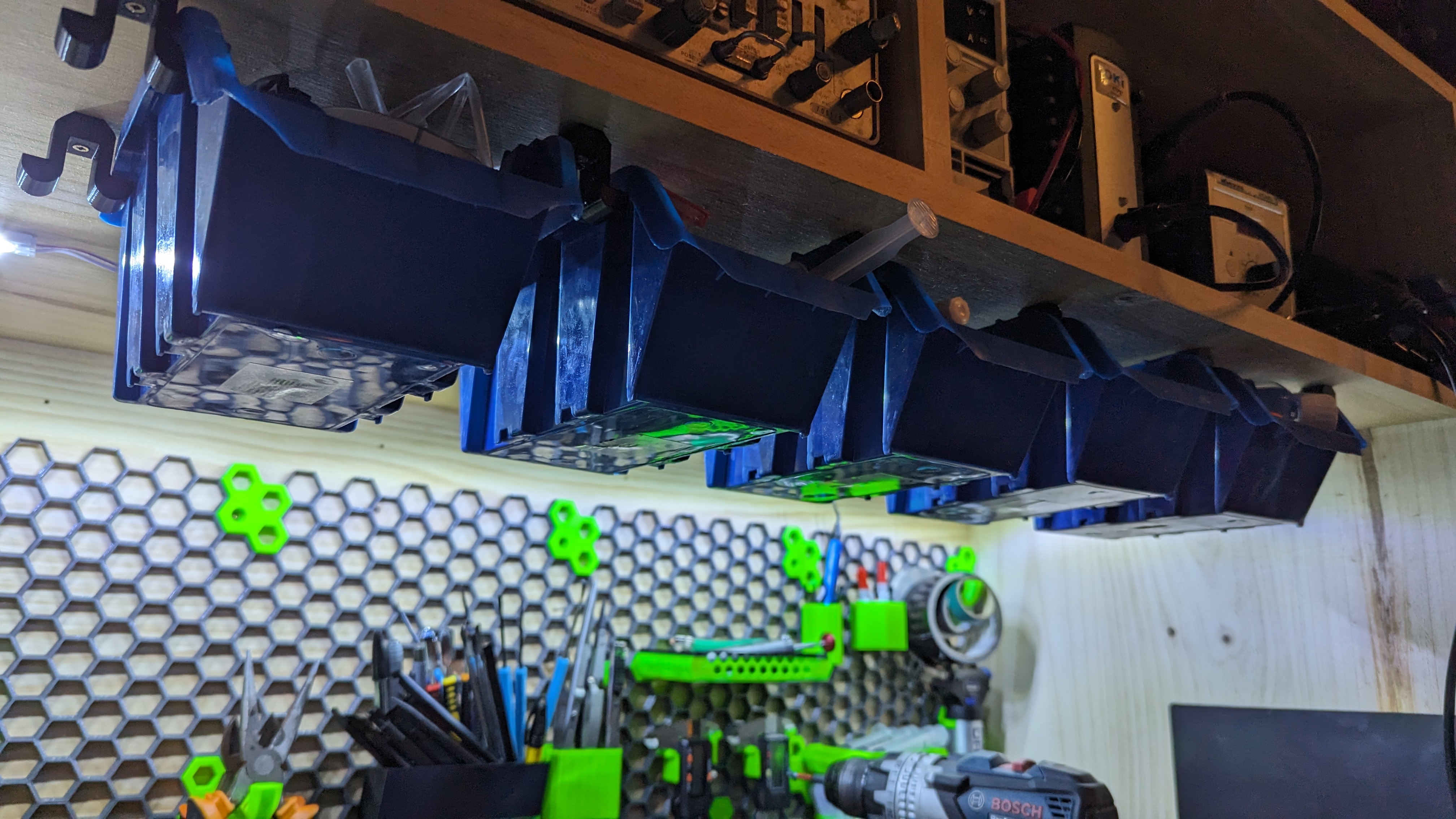 Miniatura 4 do modelo 3D Stackable containers sliders