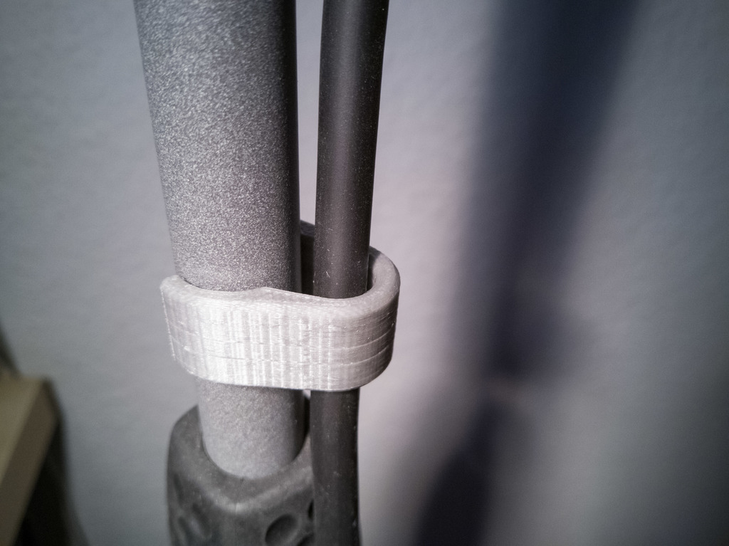 Standard Cable Clip for Microphone Stand by florian0 Download free