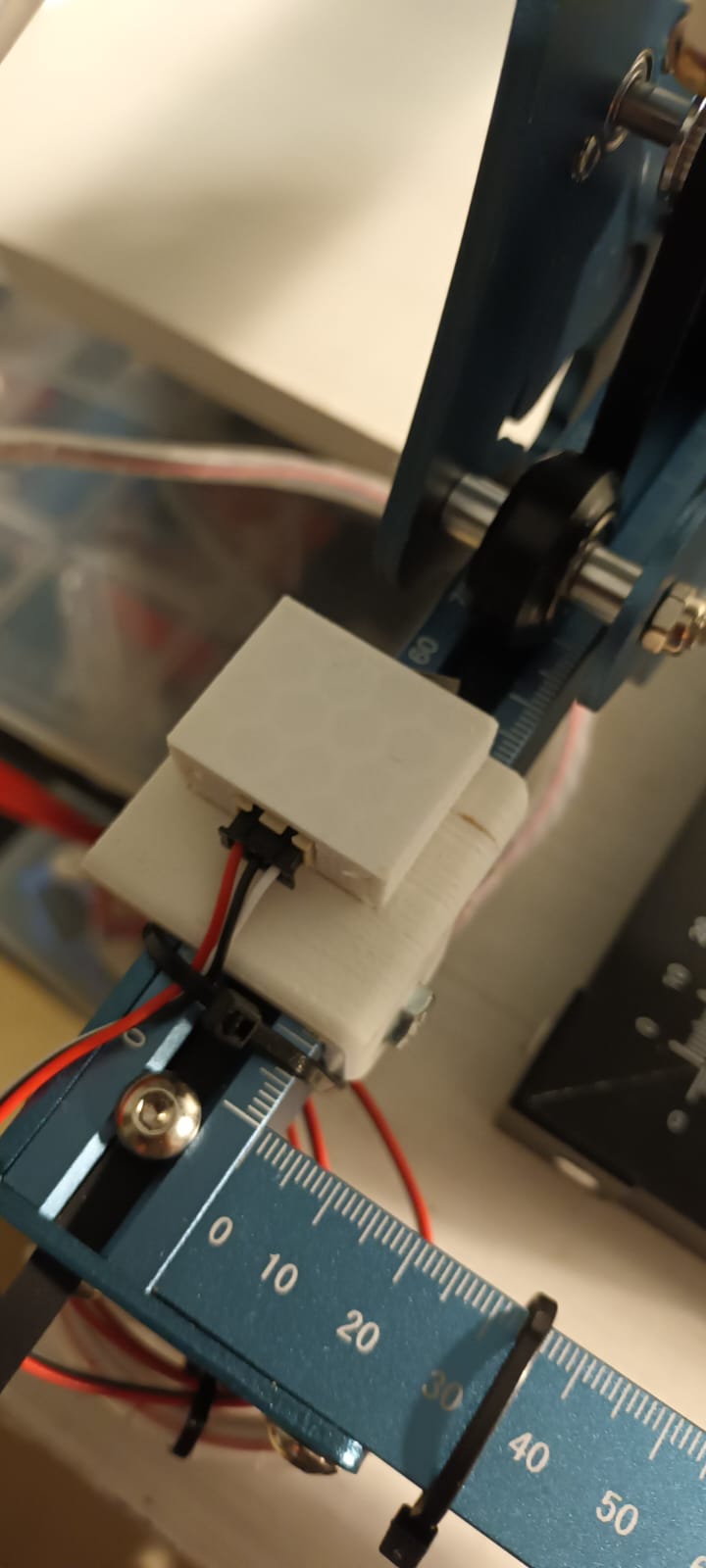 Miniatura 4 do modelo 3D Sculpfun S10 limitswitch enclosures