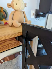 Sliding Gate Catch (Command Strip)
