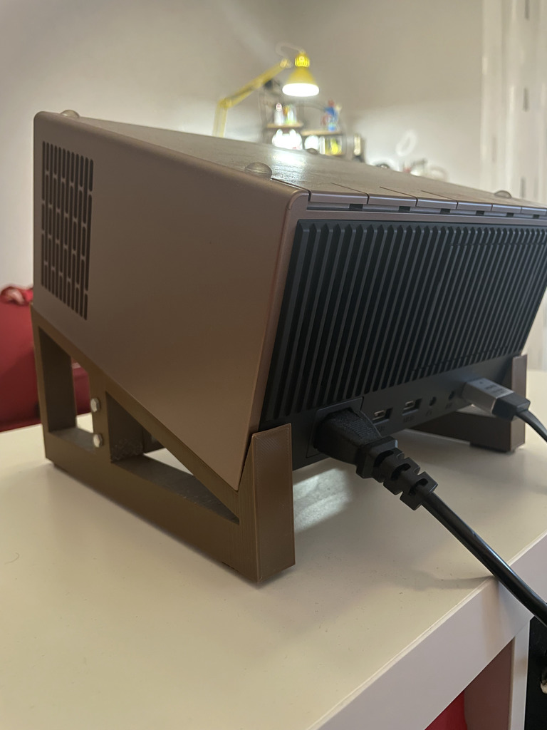 Projector bracket by Salvo Messina Download free STL model