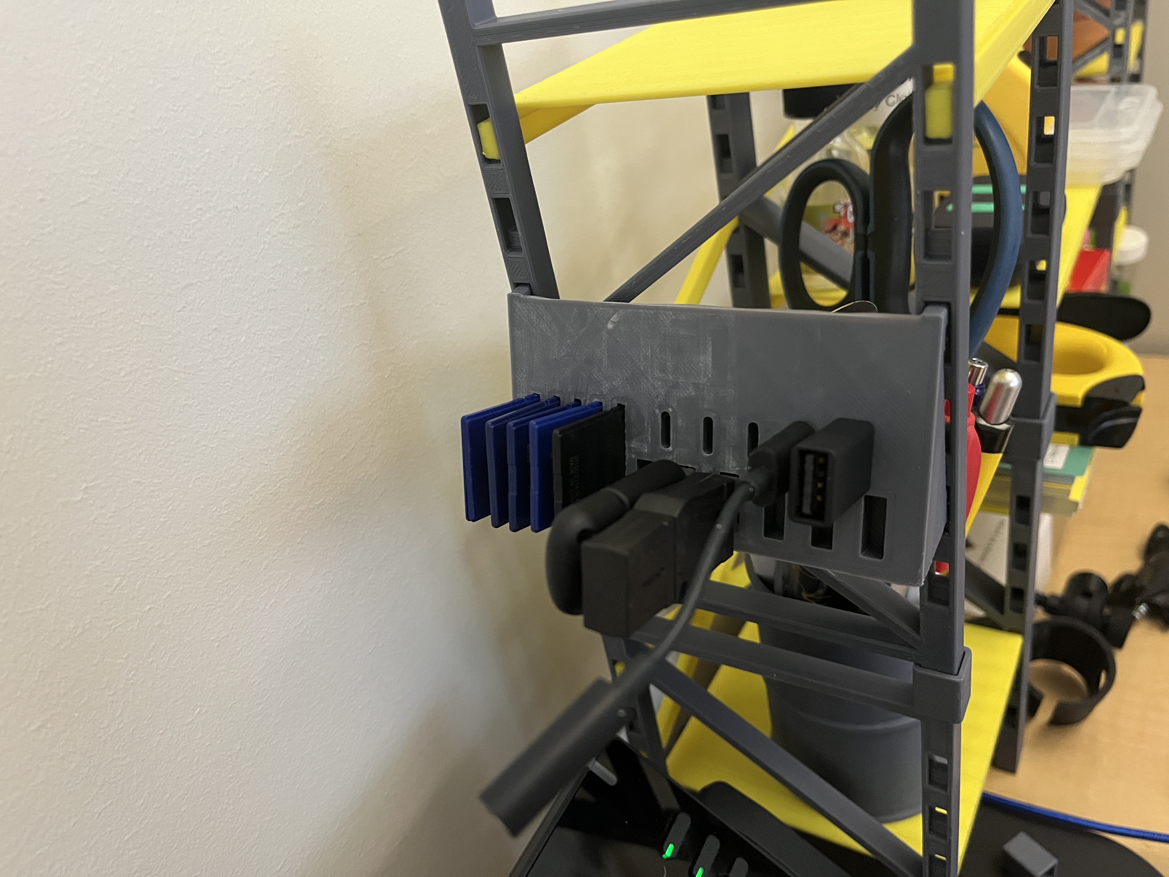 Mini Warehouse USB and SD Card Side Mount 3D model thumbnail