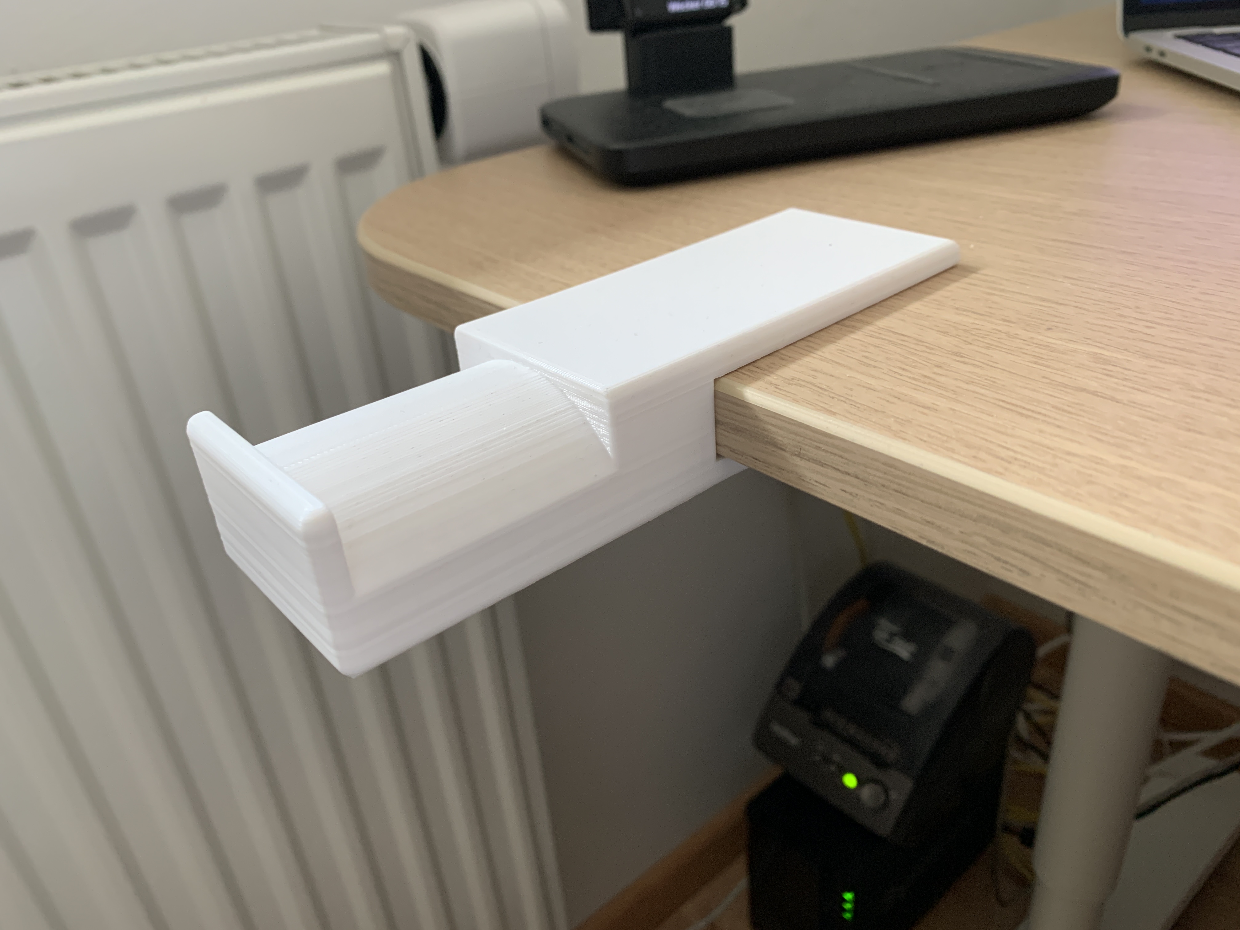 Miniatura 2 do modelo 3D Einfacher Headsethalter