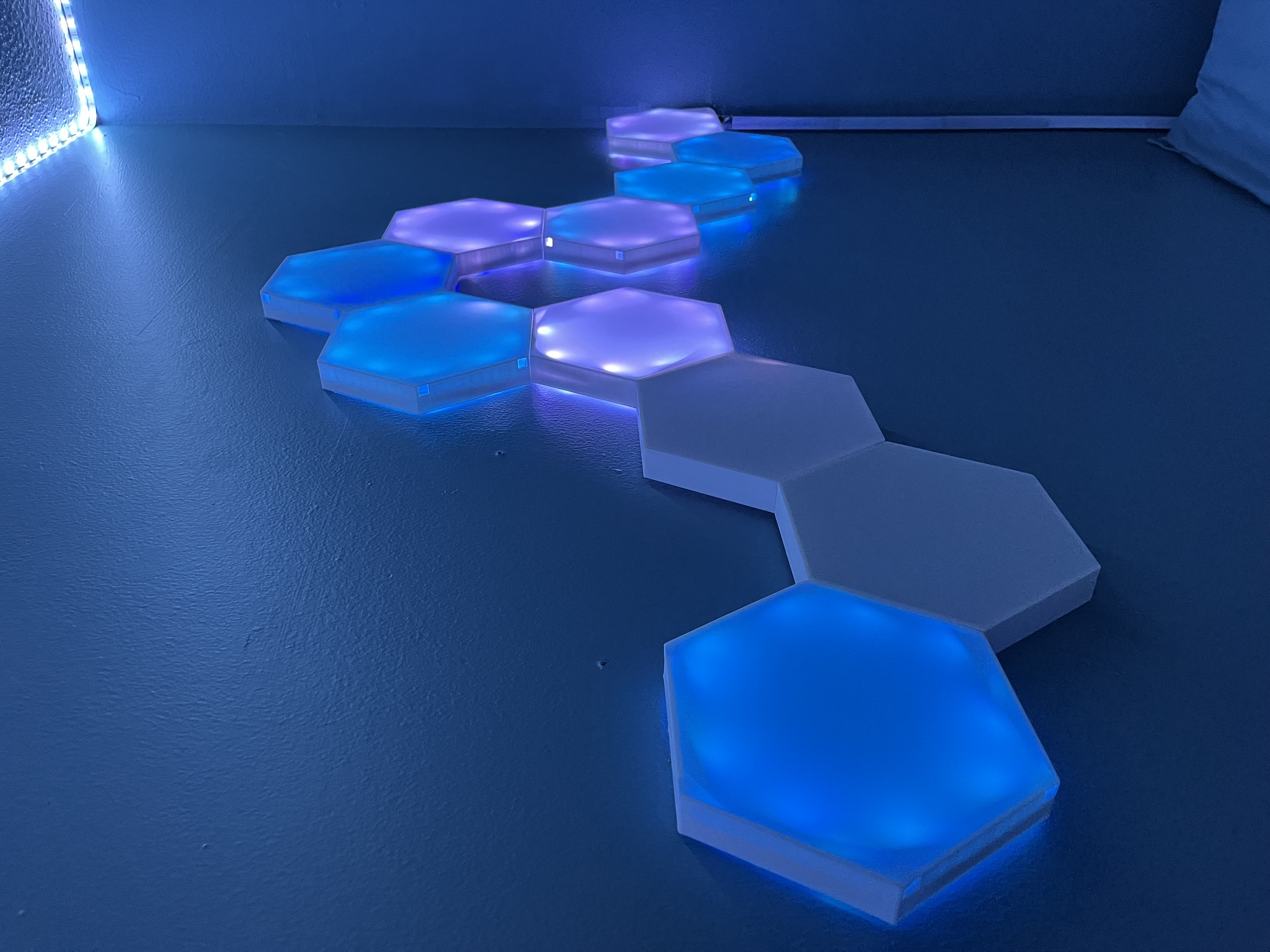 3d printable Nano leaf hexagons by PrintedByJohn Download free STL 3d printable Nano leaf hexagons by PrintedByJohn Download free STL