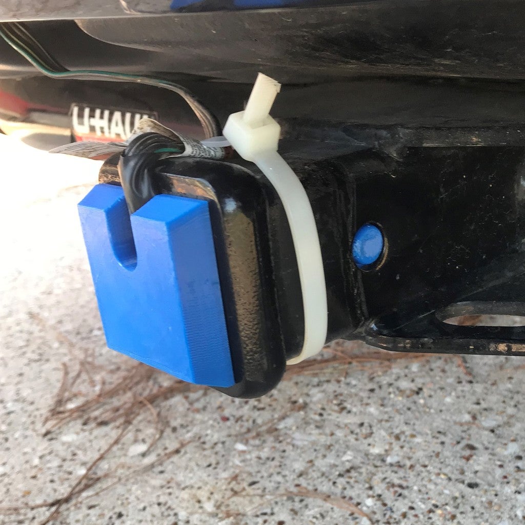 2 Inch Trailer Hitch Receiver Cover With Hole for Wiring by arnmac