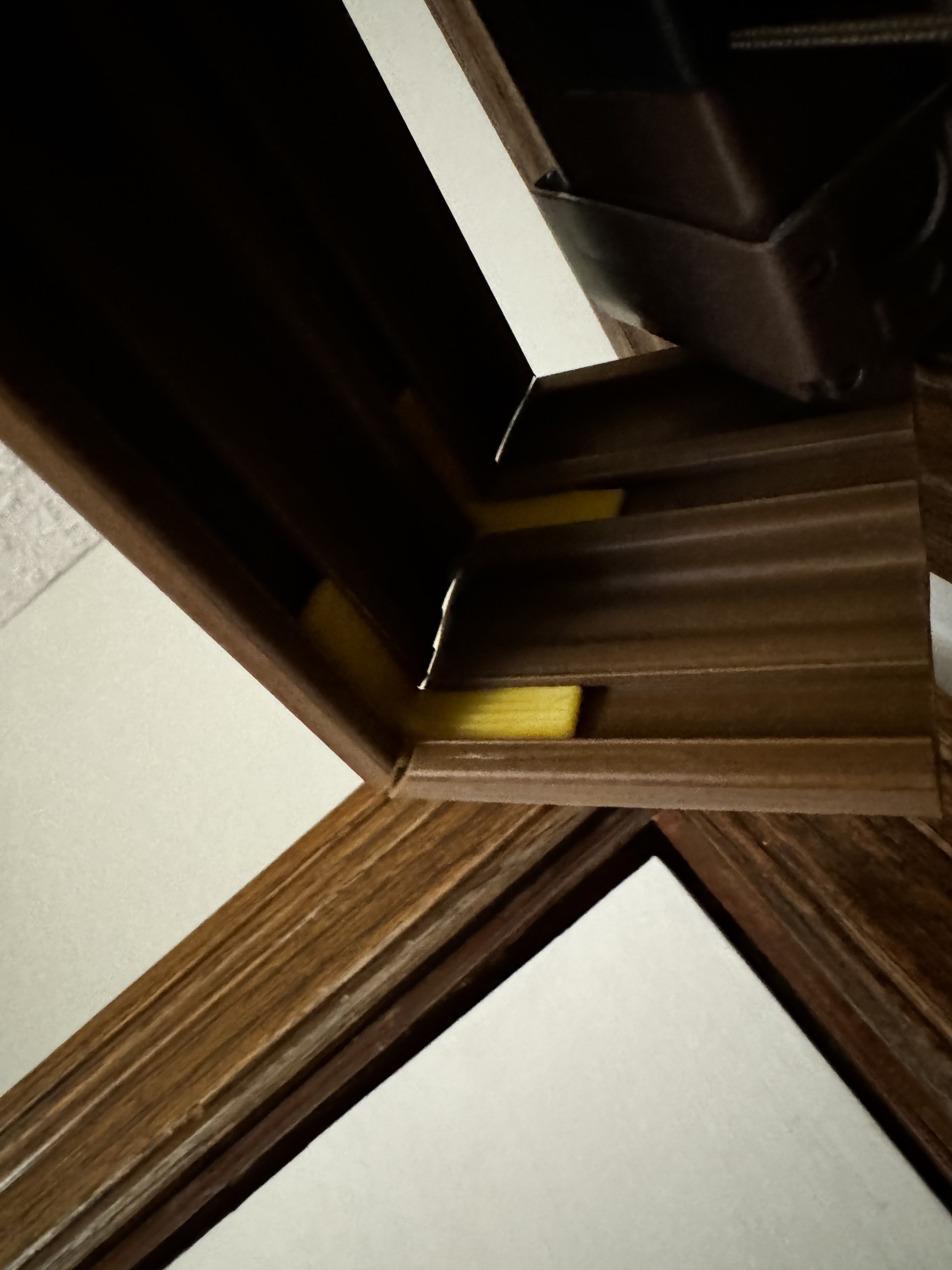 Blinds.com L bracket for trim