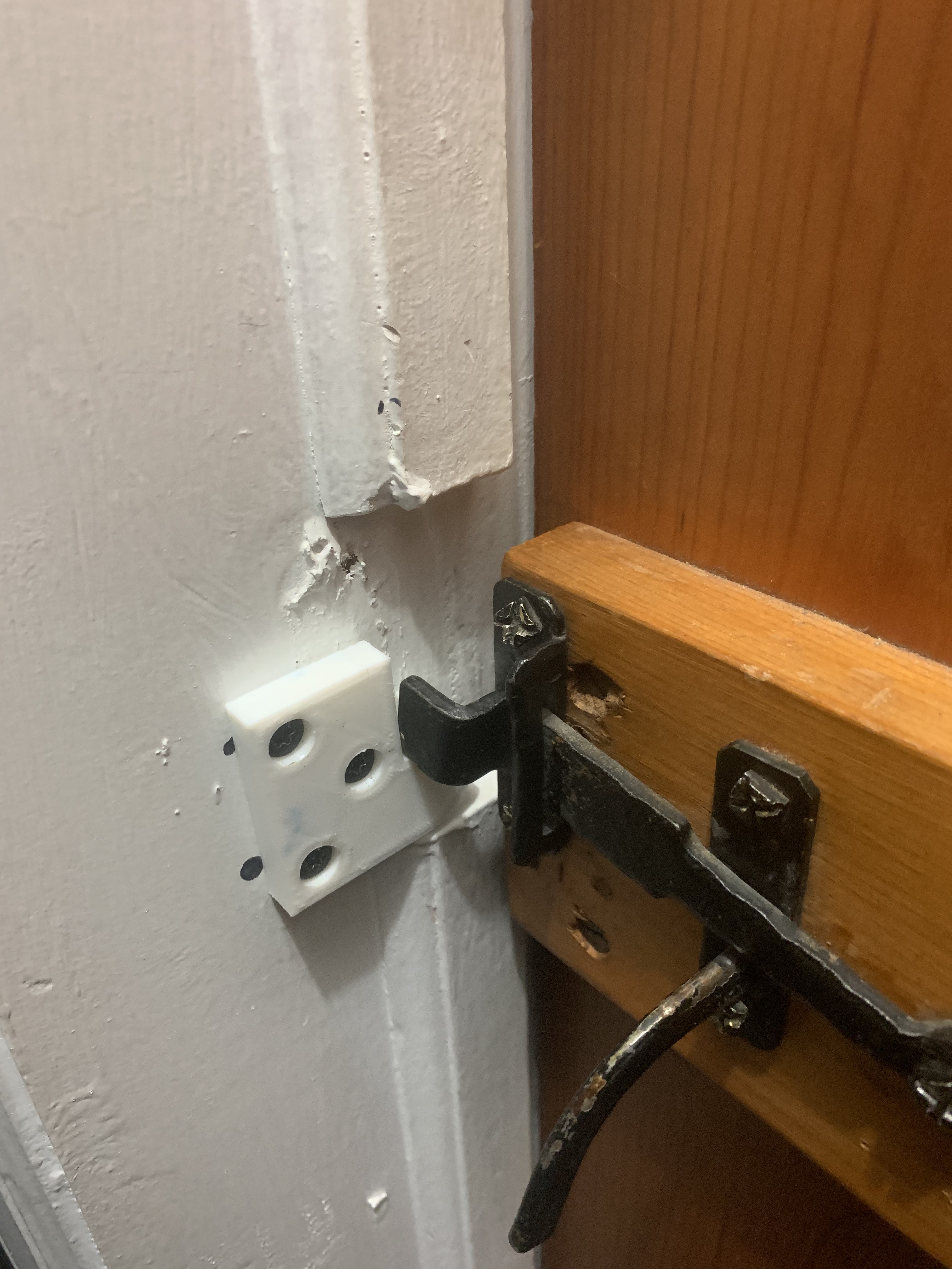 Antique door catch — thumbnail 4
