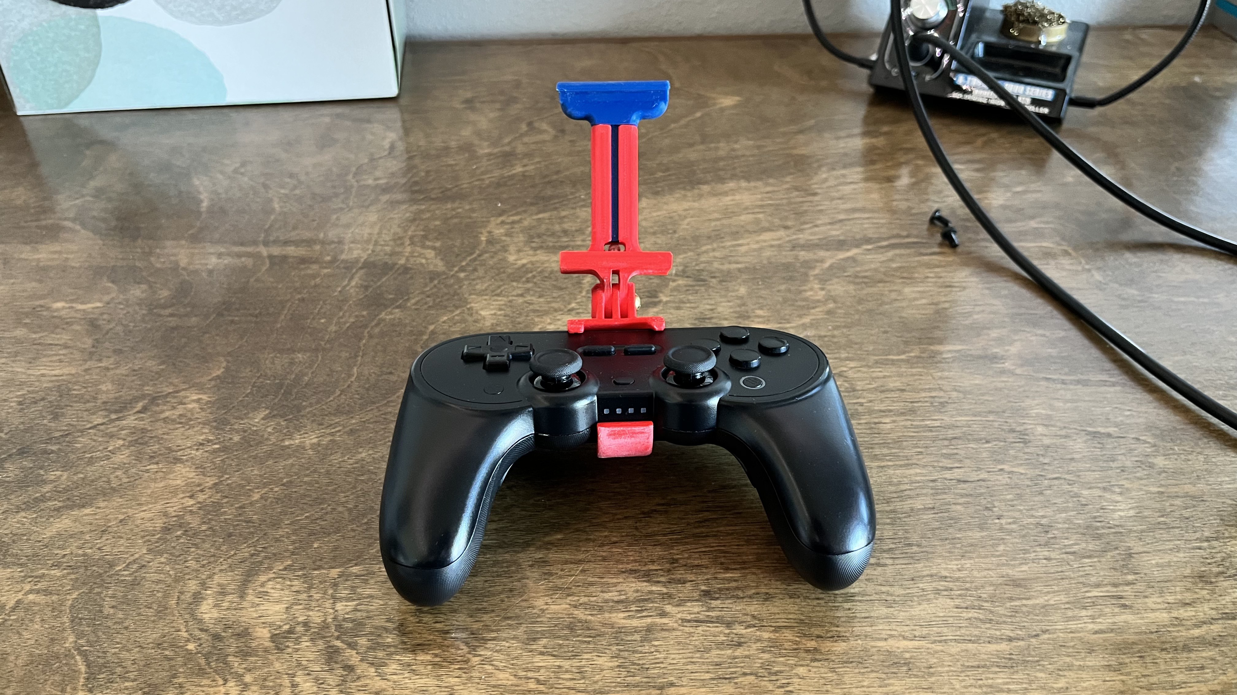 8bitdo Pro 2 Adjustable Phone Mount