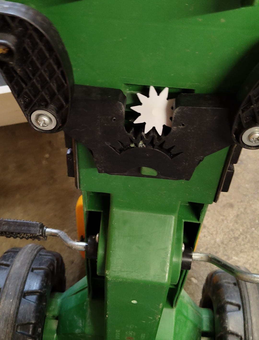 Bevel Gear (for toy tractor)