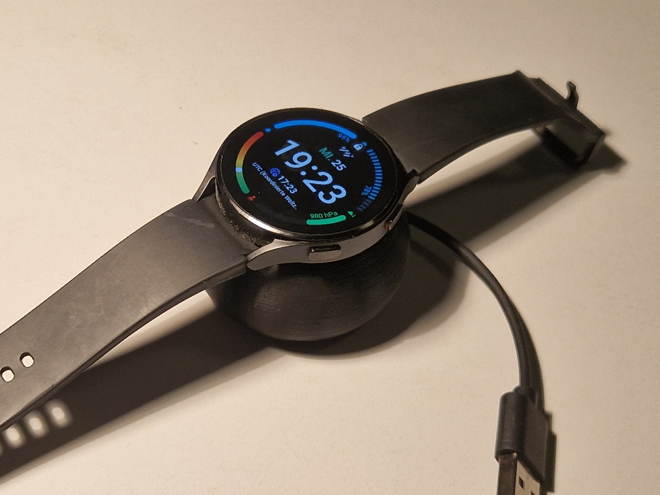 Galaxy Watch Charger with Cable Winder and USB Power Adapter Mount