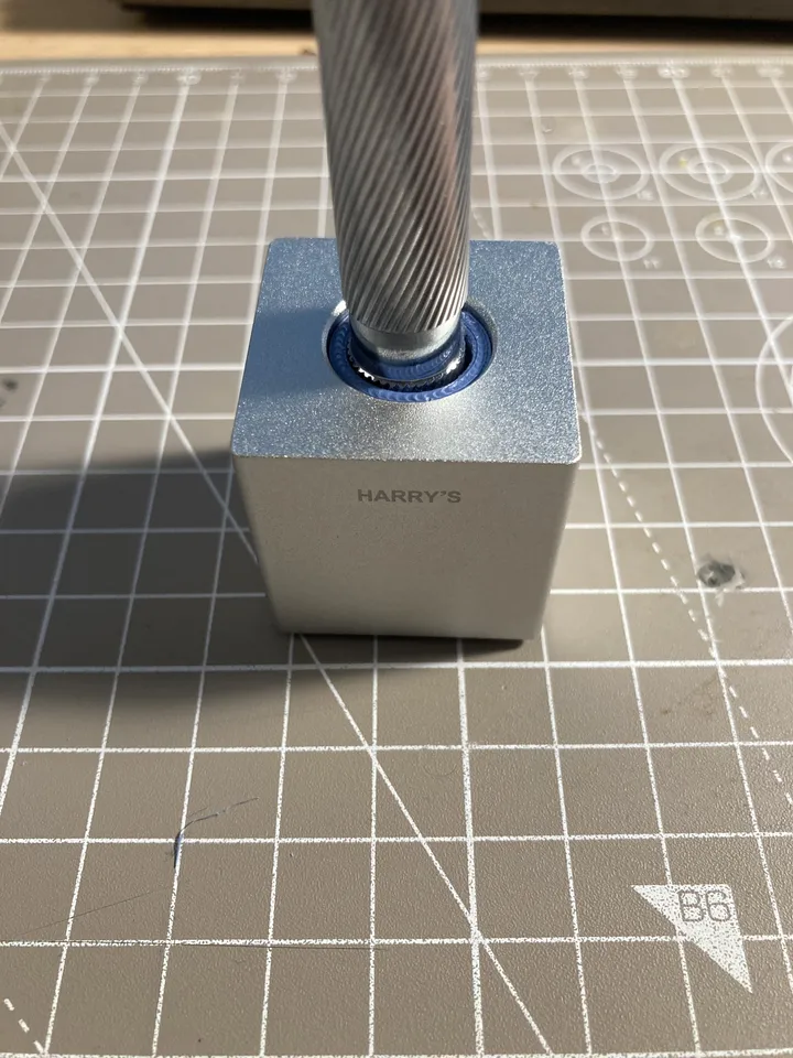 Henry's razor base to safety razor base adapter by avolkov | Download ...