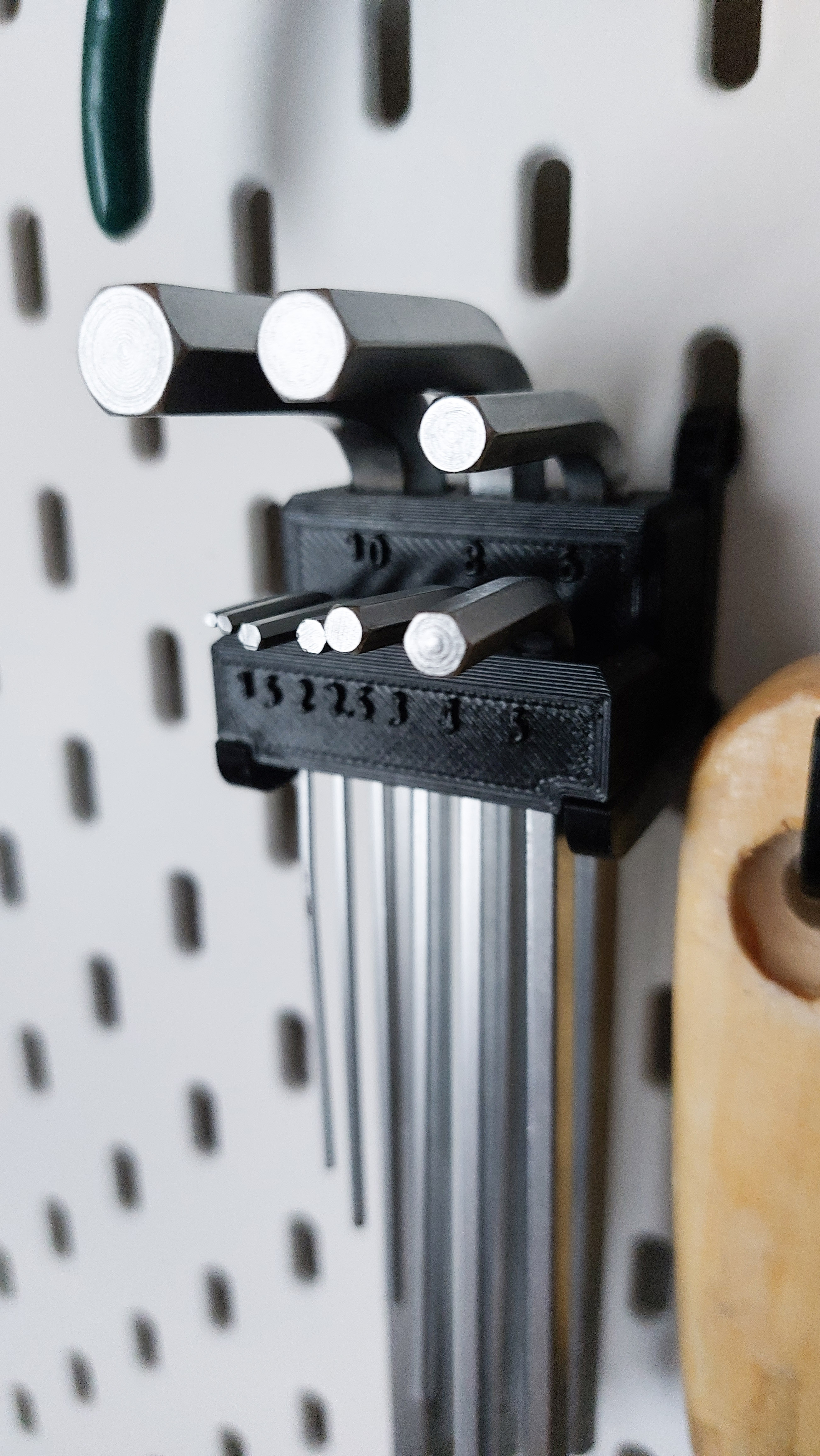 Allen key holder for ikea skadis by Cylindrik El Germano Download