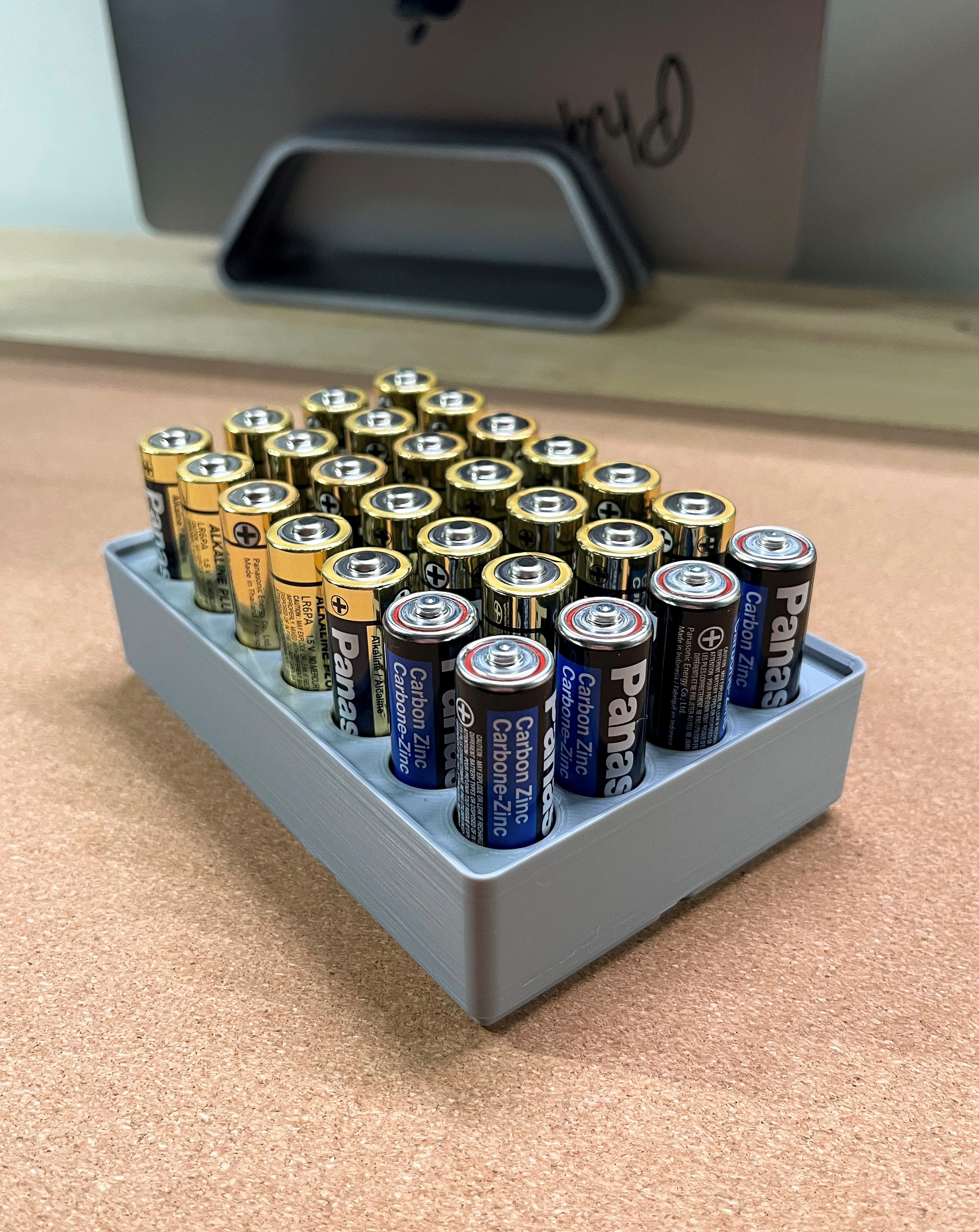 Gridfinity Bin - AA Batteries (2x3x4) 3D model thumbnail