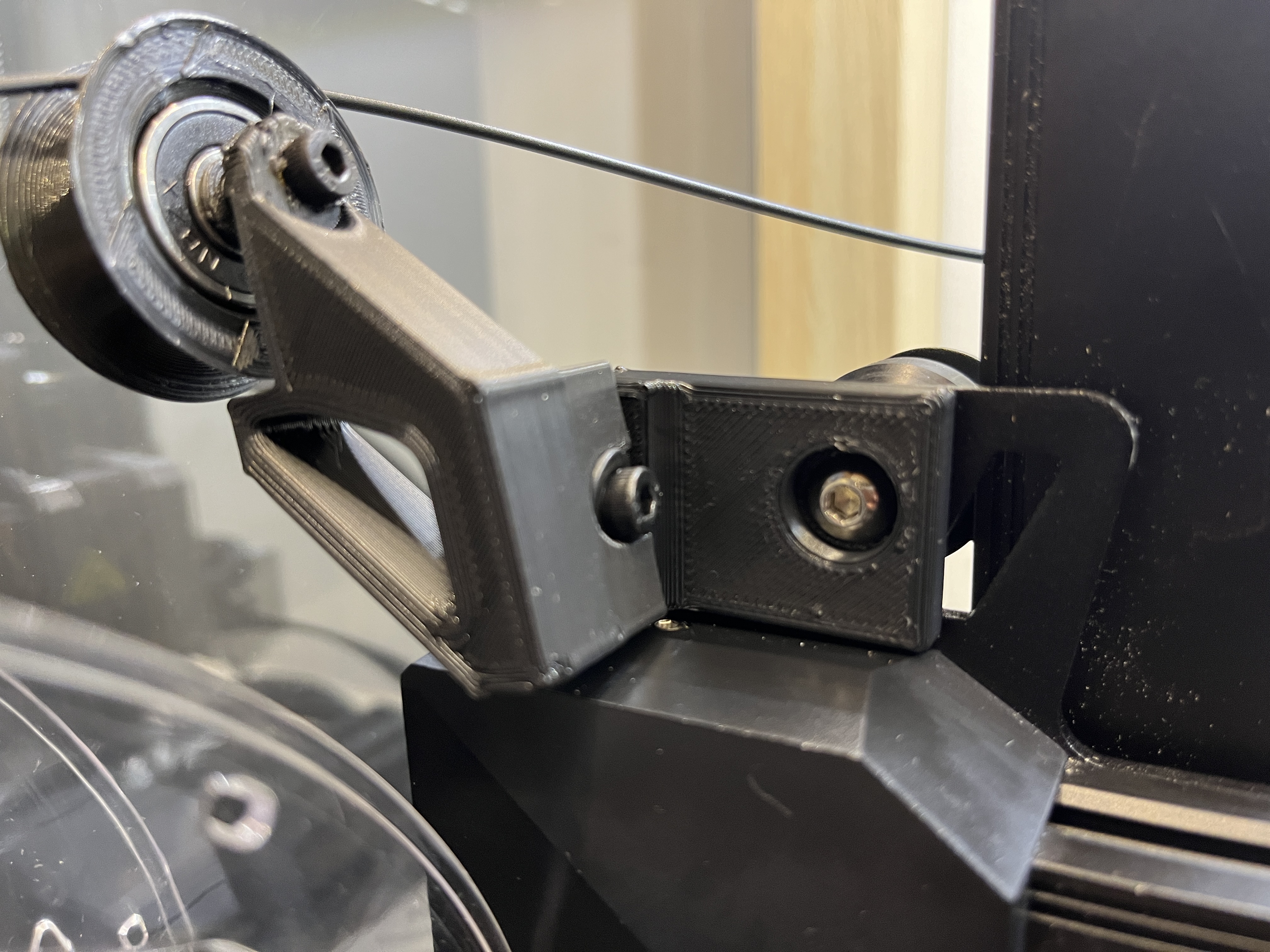 Angled bracket for filament guide - Ender 3