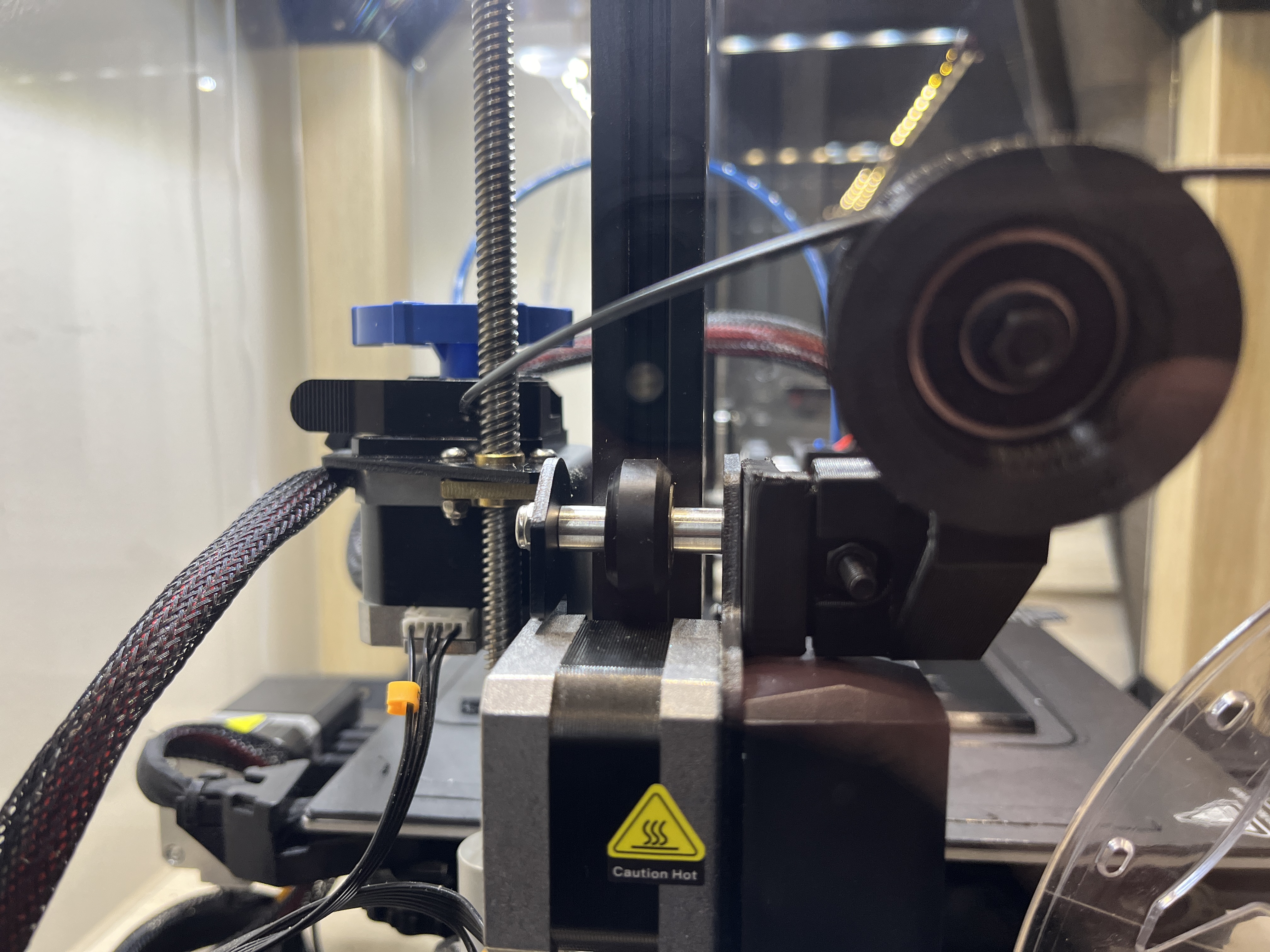 Miniatura 6 do modelo 3D Angled bracket for filament guide - Ender 3
