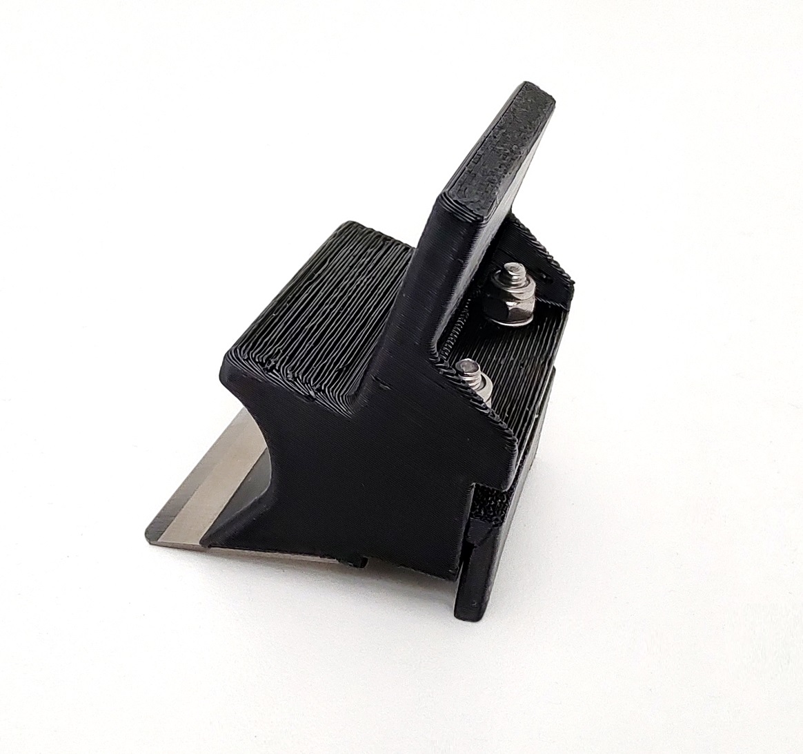 Miniatura 4 do modelo 3D 3D Printer Flush Scraper (no scratching)
