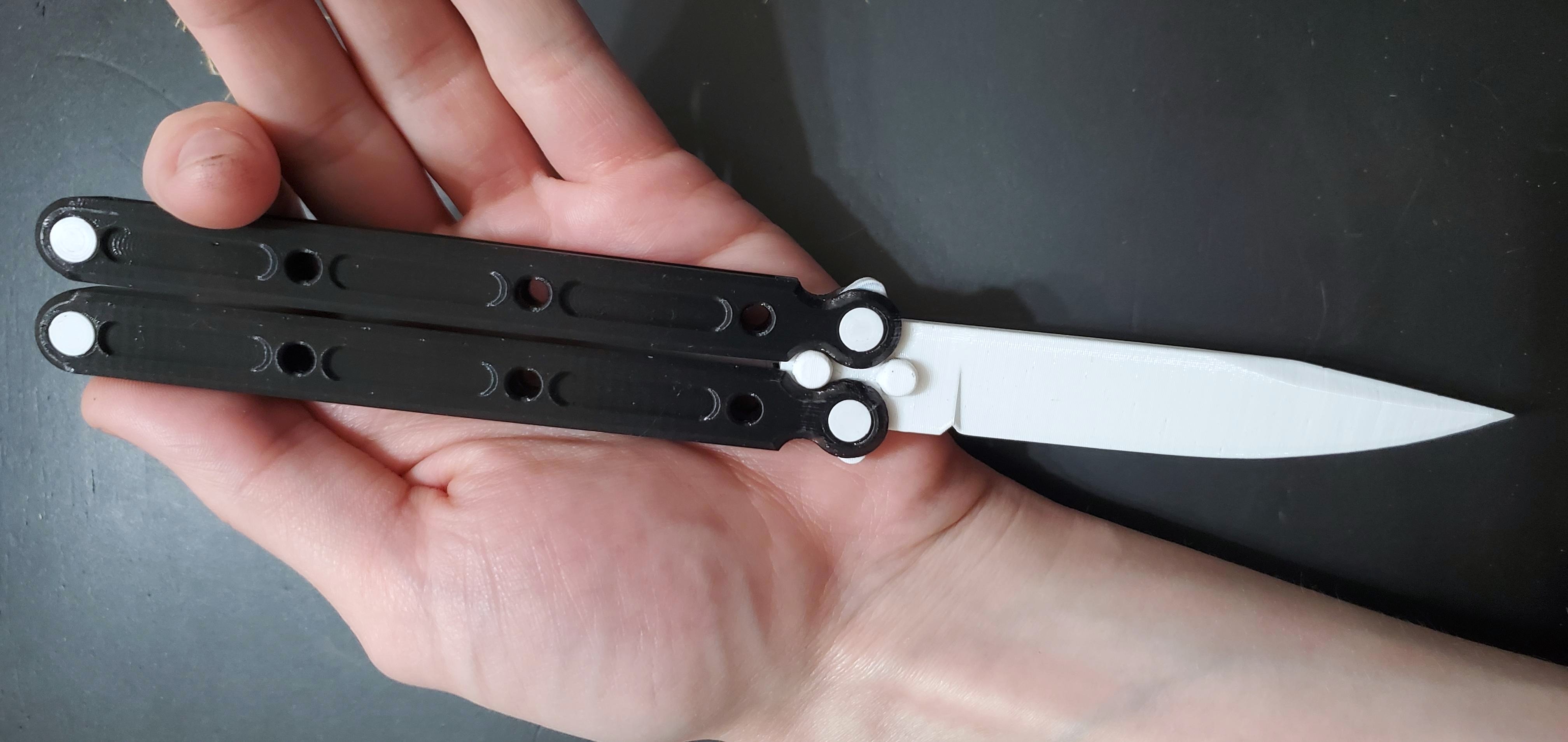 Benchmade Butterfly Knife - Black