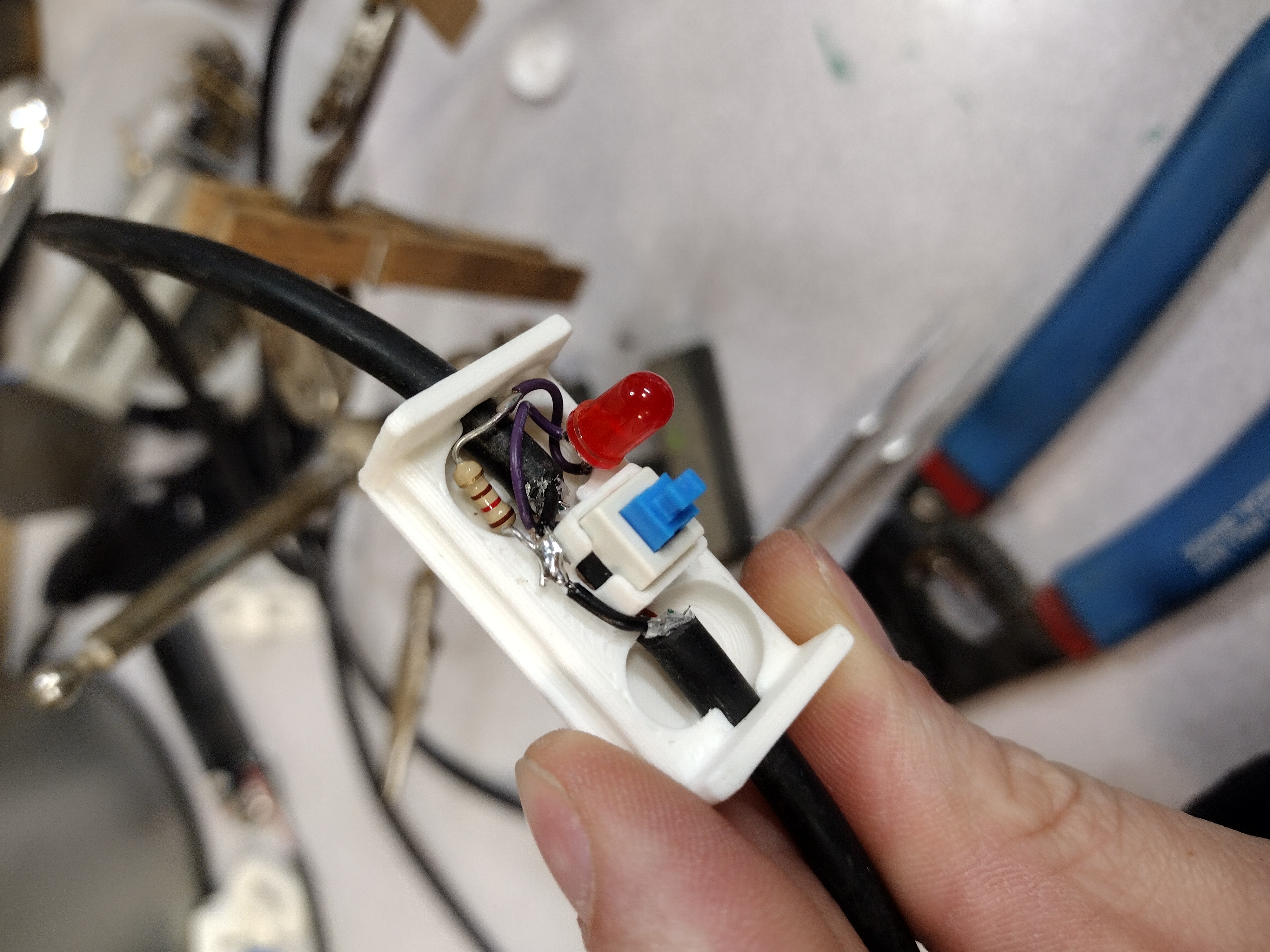 Lightup Latching Push Button [for usb]