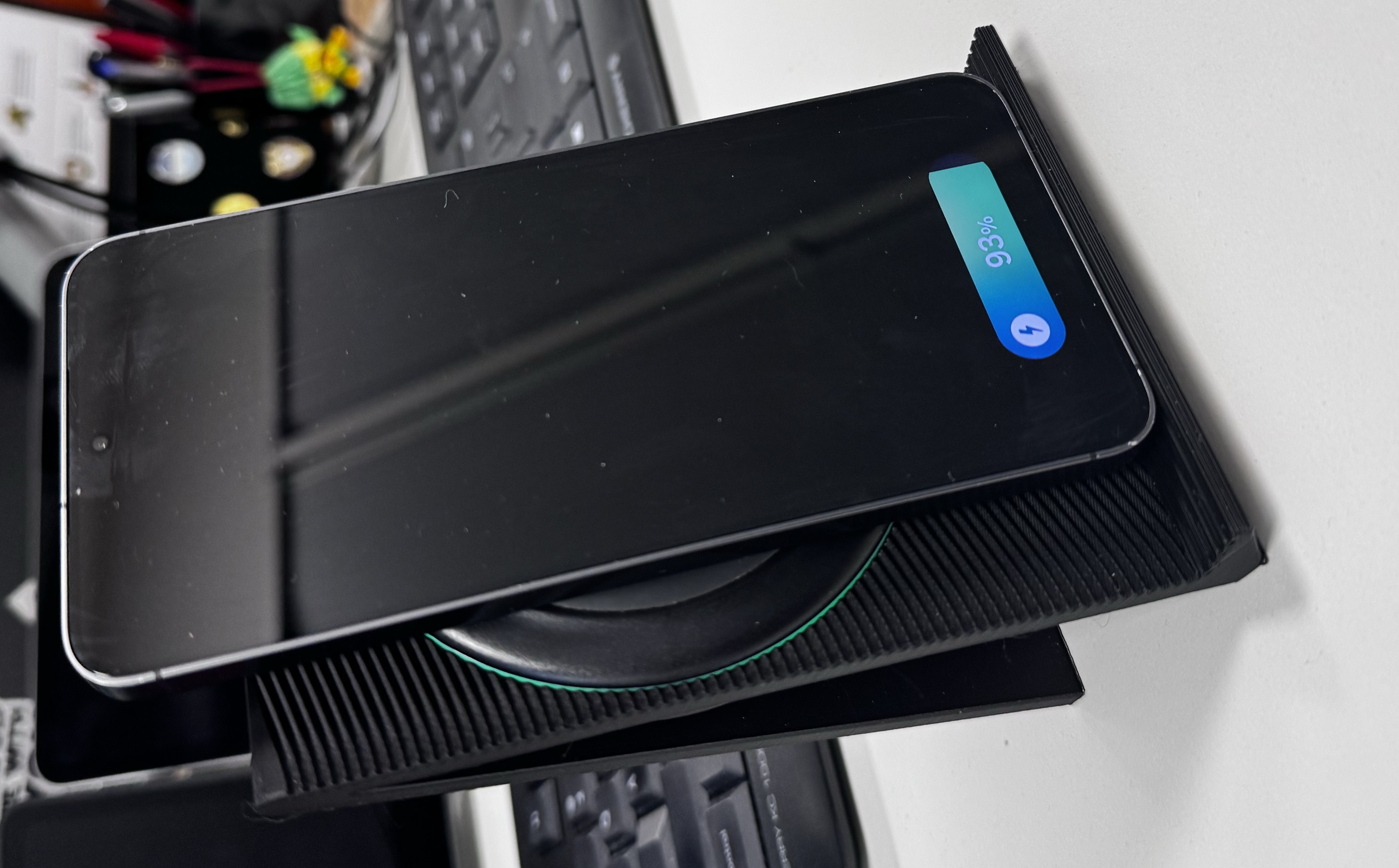 Wireless charging dock