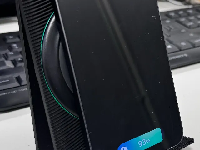 Wireless charging dock
