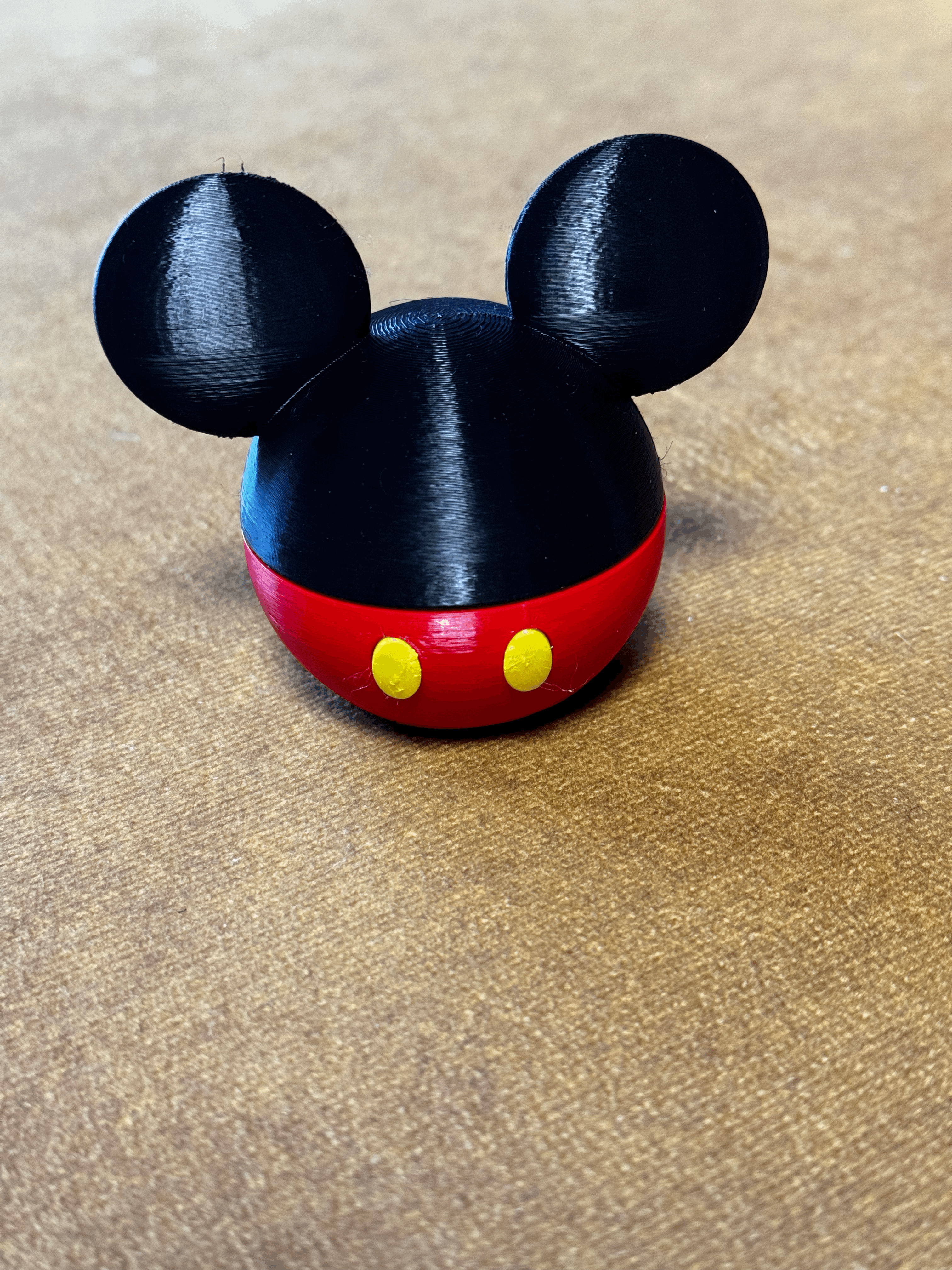 Miniatura 2 do modelo 3D Mickey Mouse Gift Box