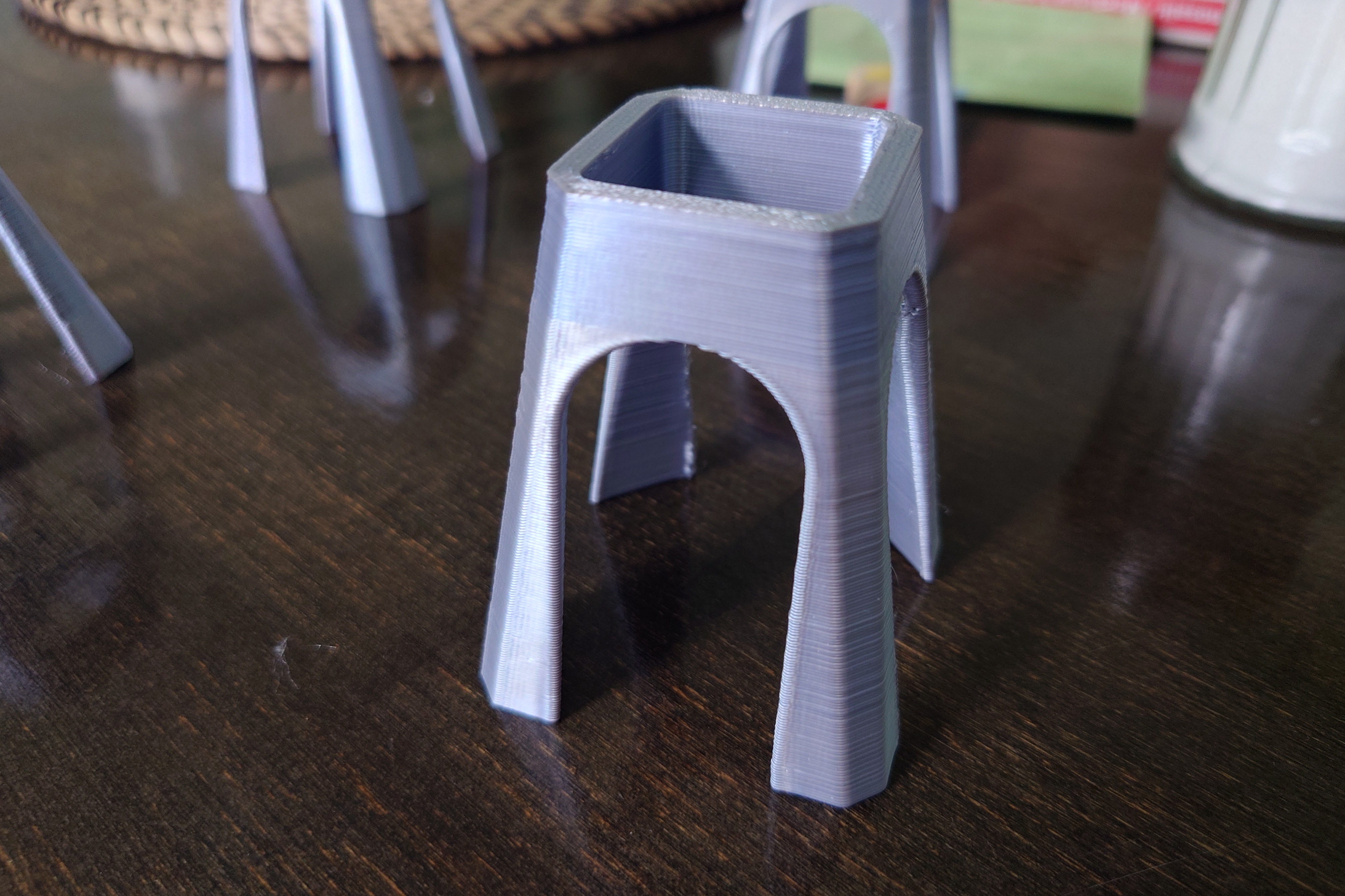 Pouring Stand