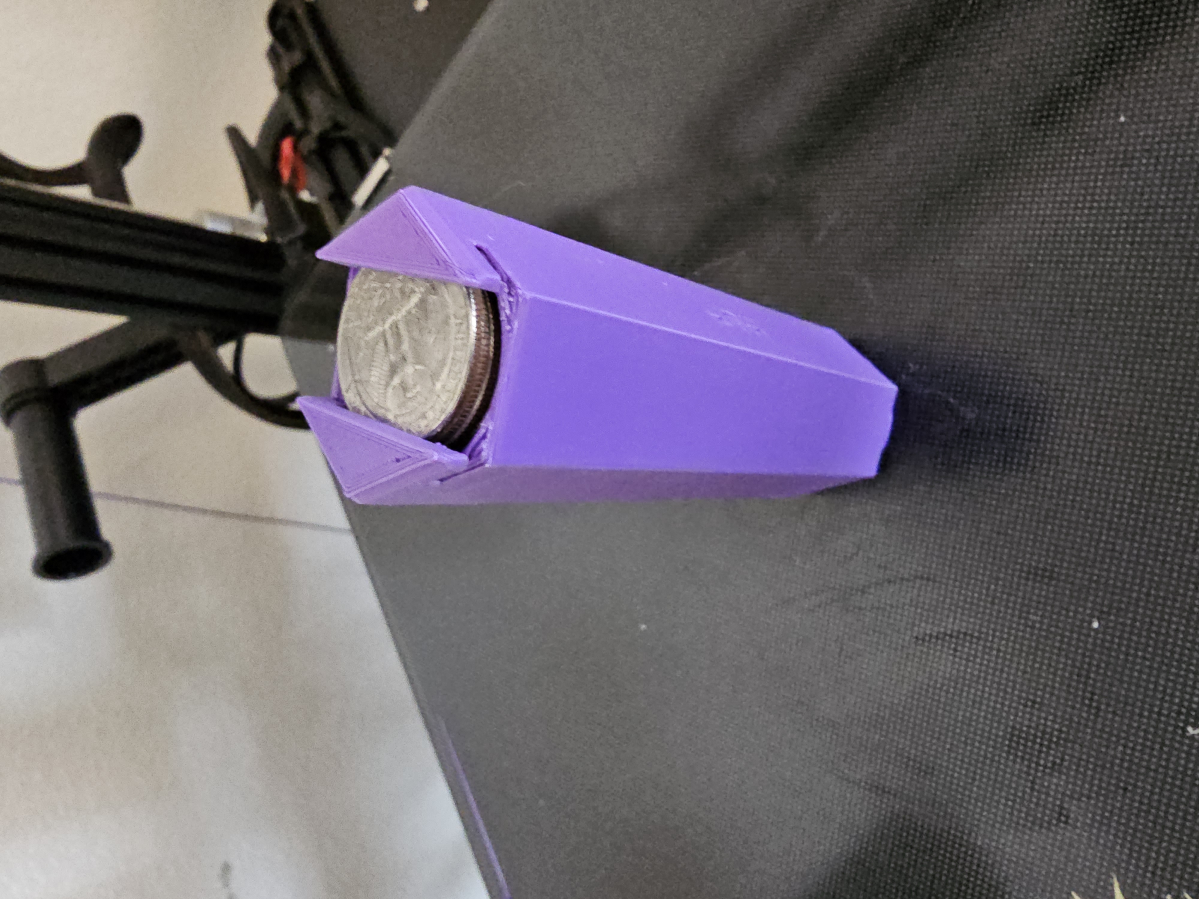 Laundry quarter dispenser by PurpleHand Download free STL model