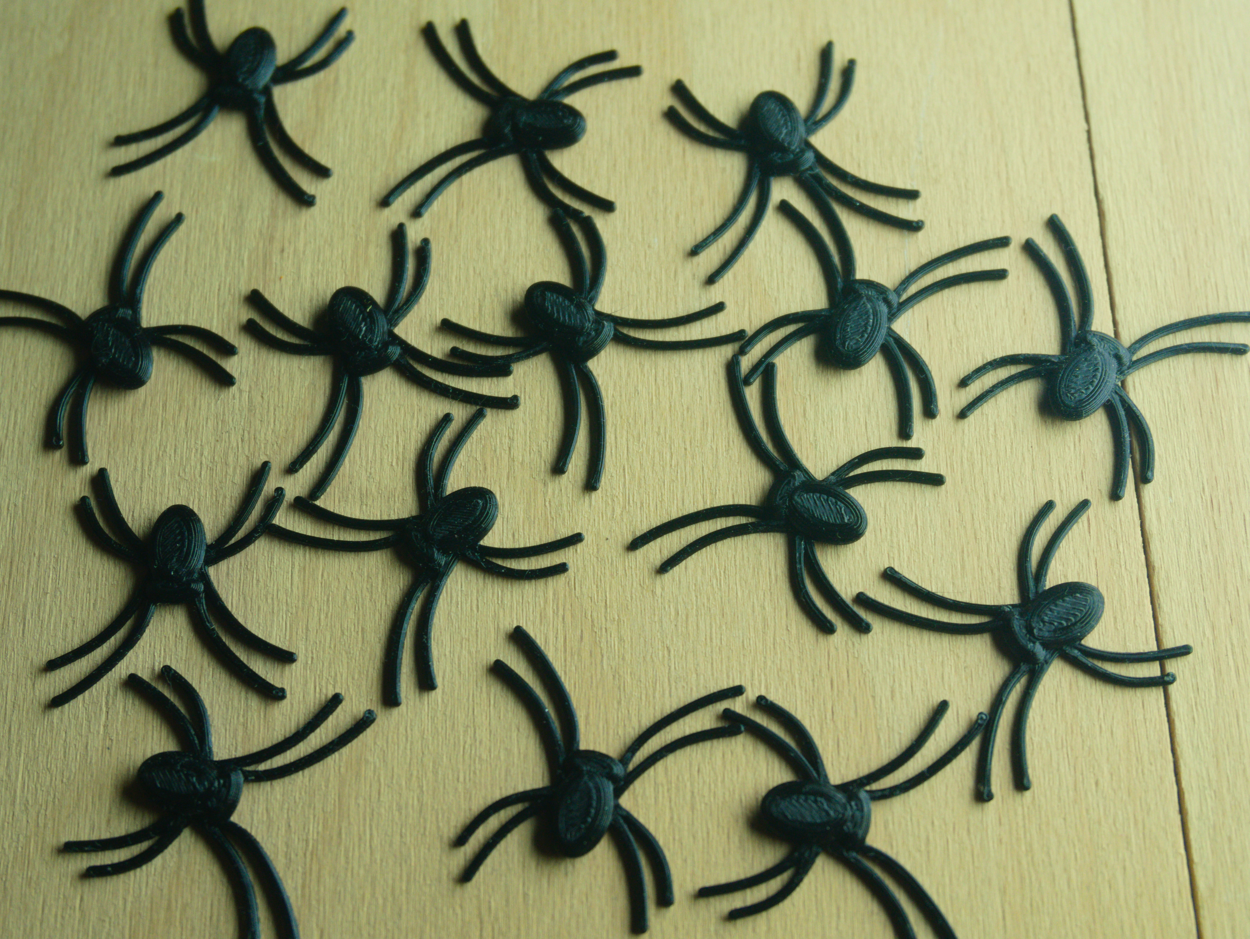 Tiny Halloween Spiders!