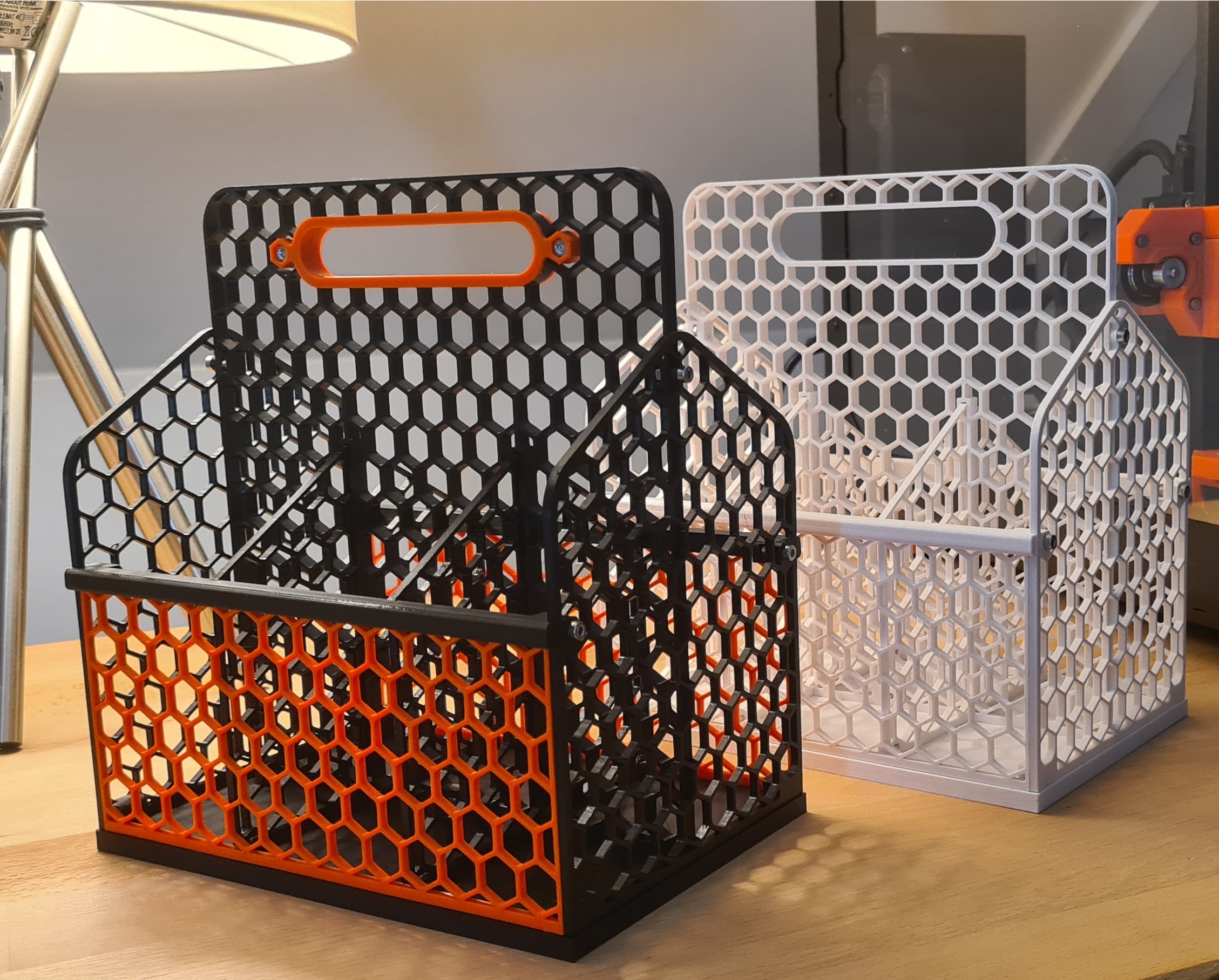 Hexagon Crate (6x .33cl) 3D model thumbnail