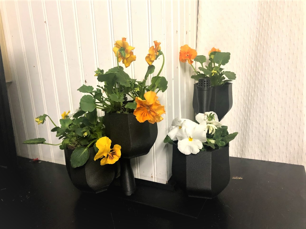 Miniatura 5 do modelo 3D HIGH GARDENS - Stackable Plant Vases