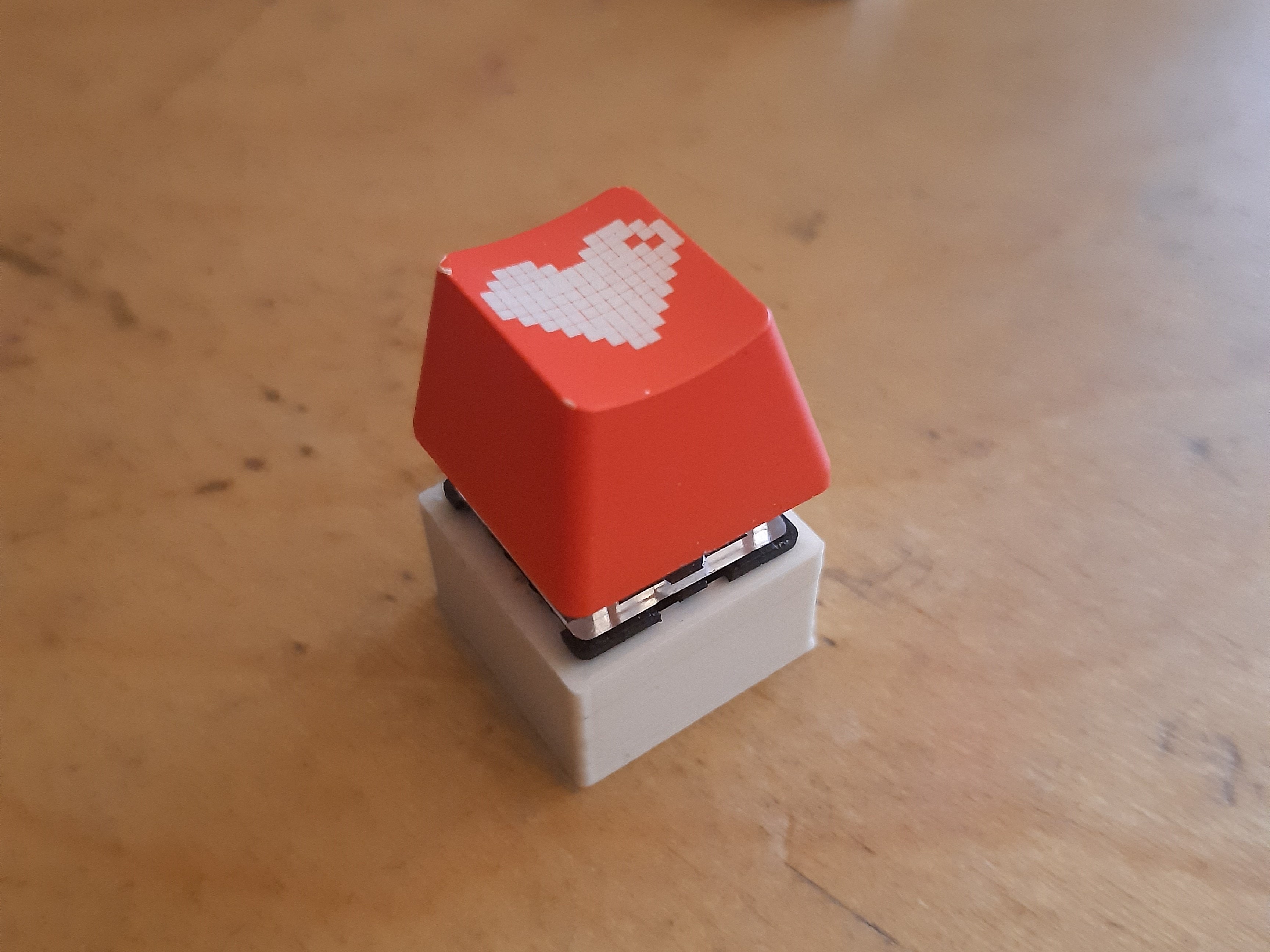 Miniatura 4 do modelo 3D Mx Switch Keychain
