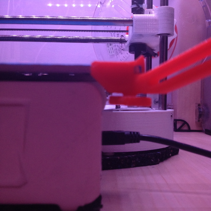 Adjustable pole for RaspiCam on Y buildplate Dagoma by Z122 | Download ...
