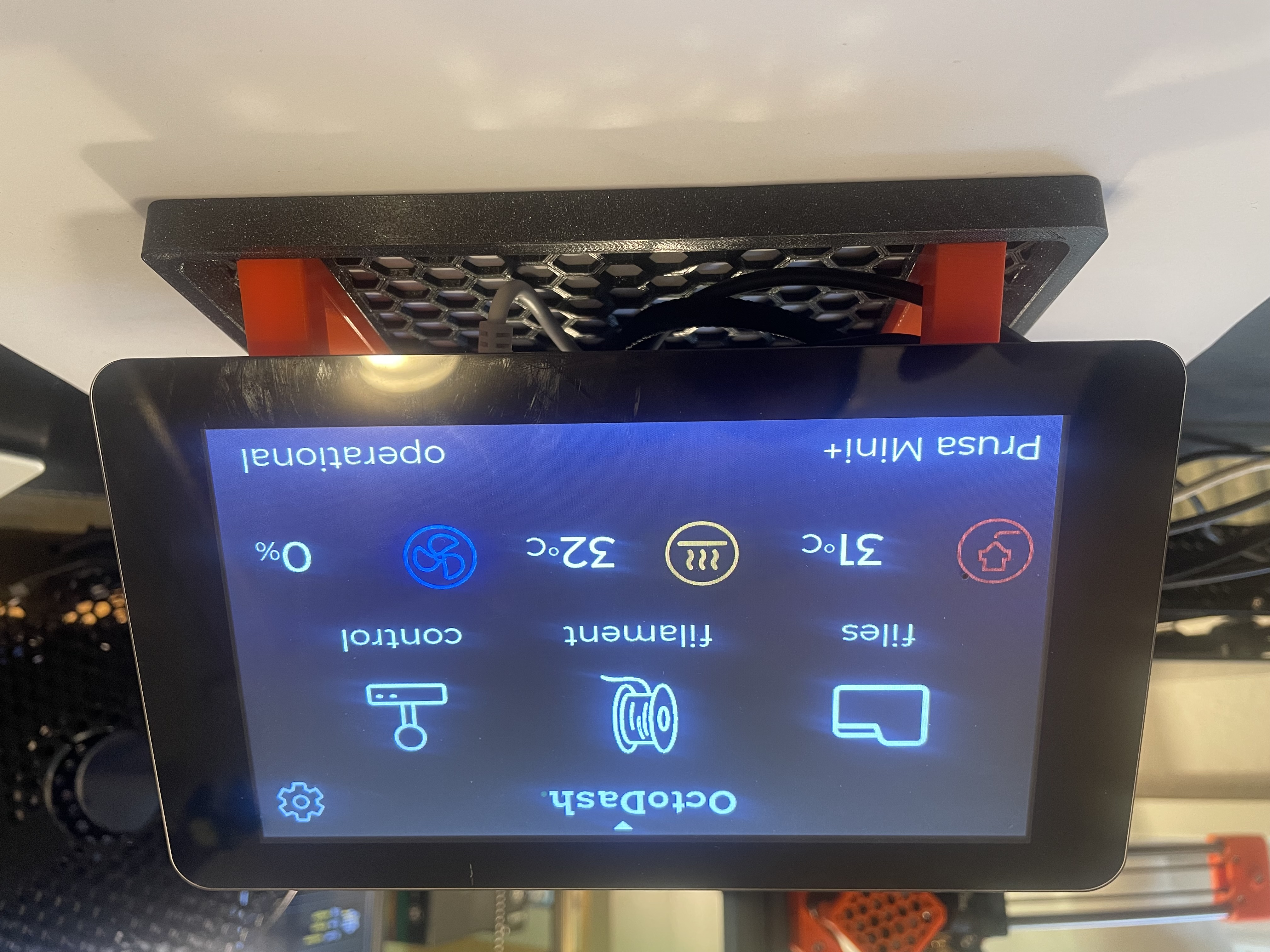 Stand for Raspberry Pi 7-Inch Touch Screen Display