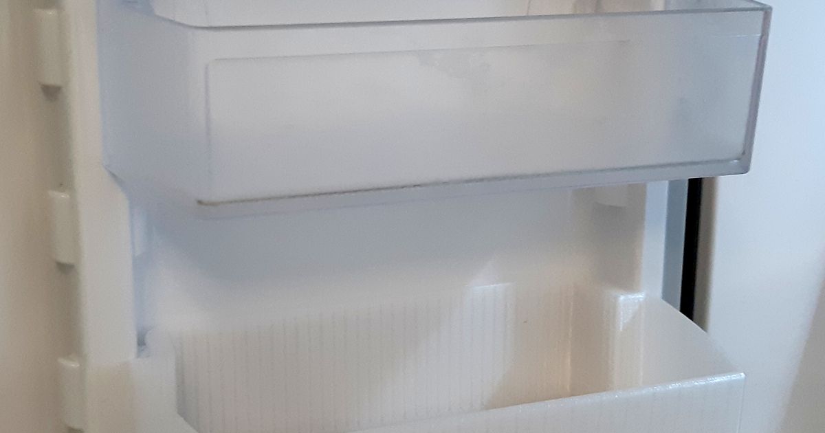Extra/replacement door shelf for Samsung fridge by sleeperservice