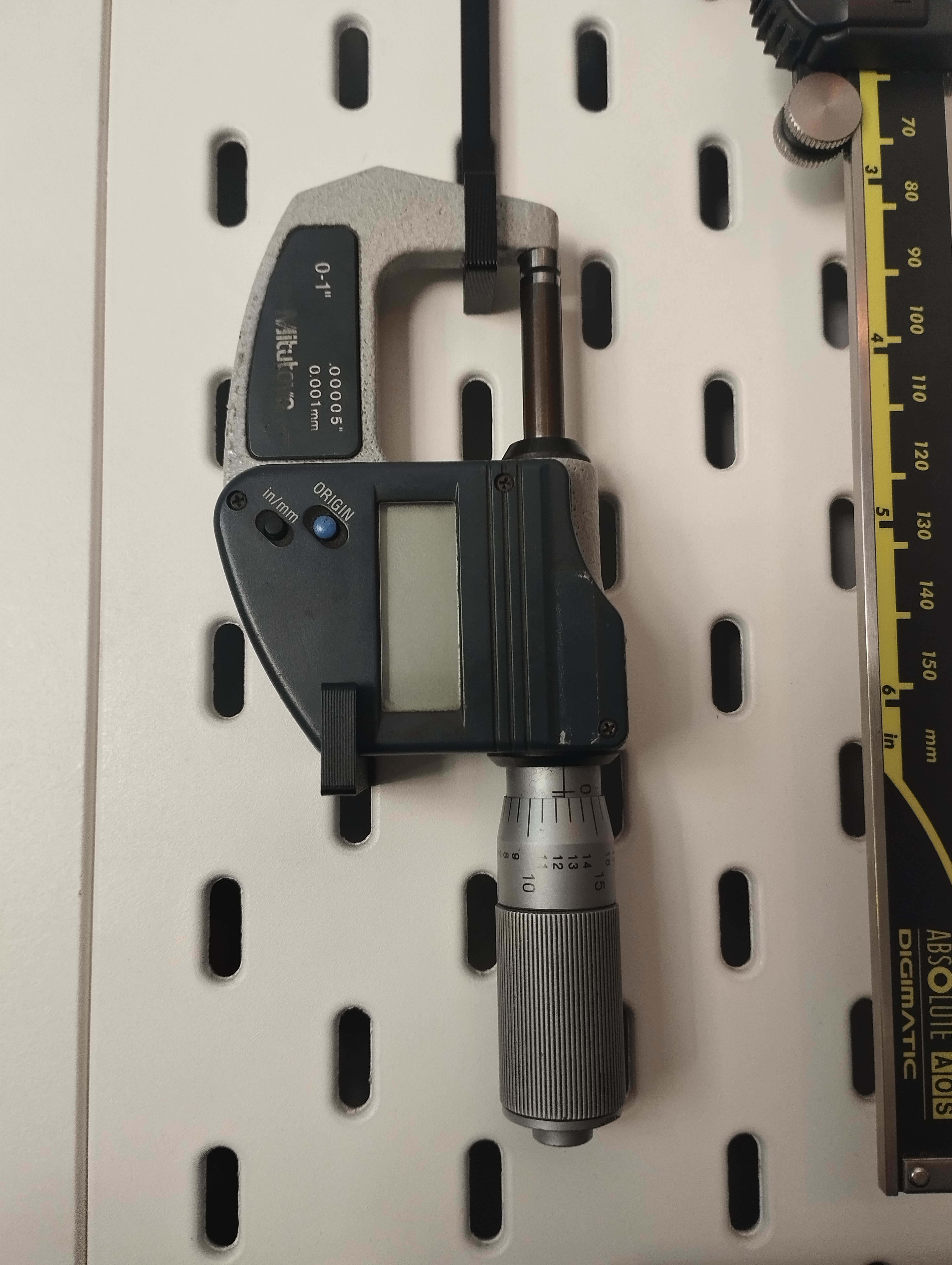 Skadis Mitutoyo Micrometer