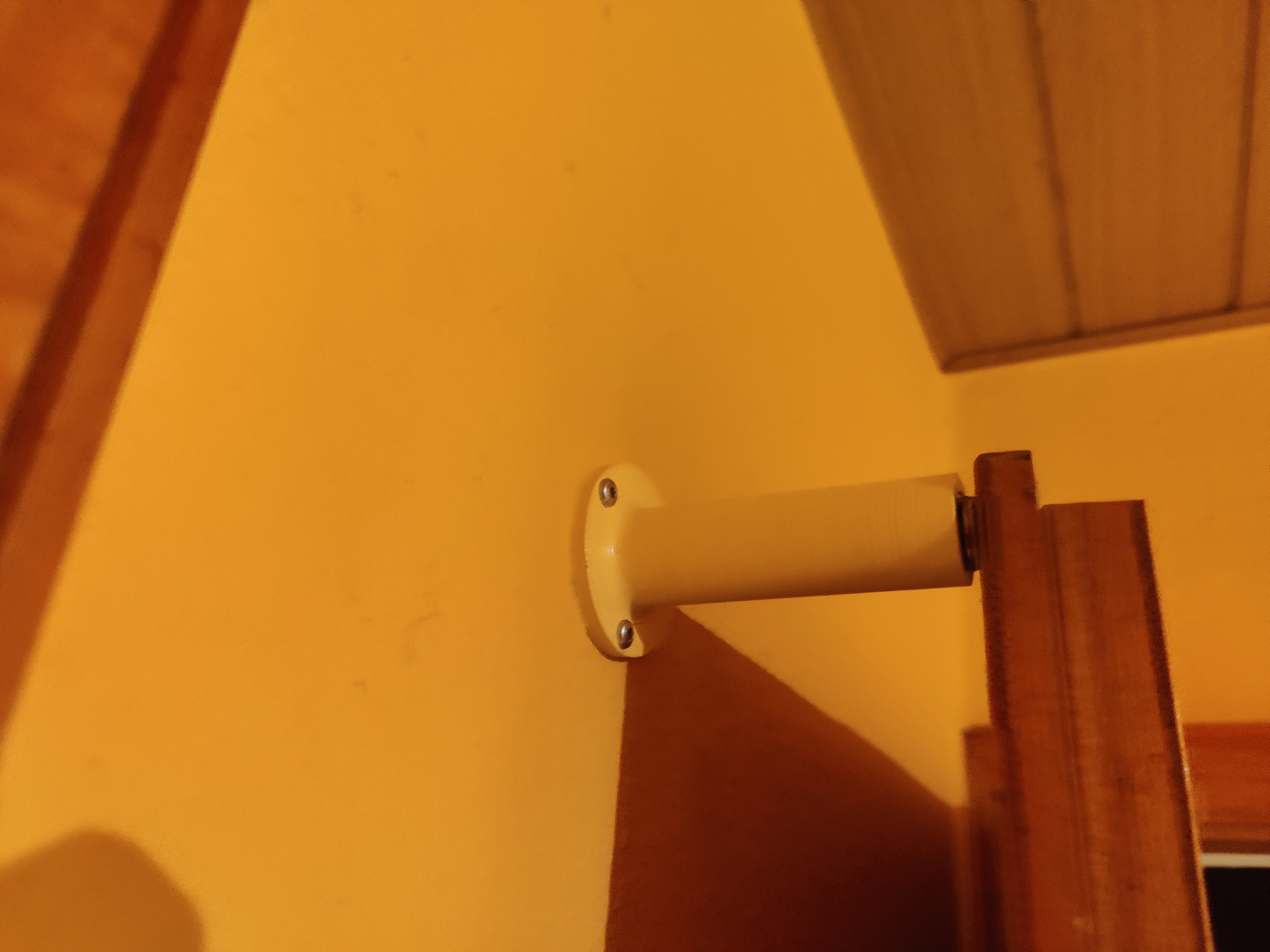 Türstopper mit magnetischem Halter #2 [Doorstop with magnetic holder #2]
