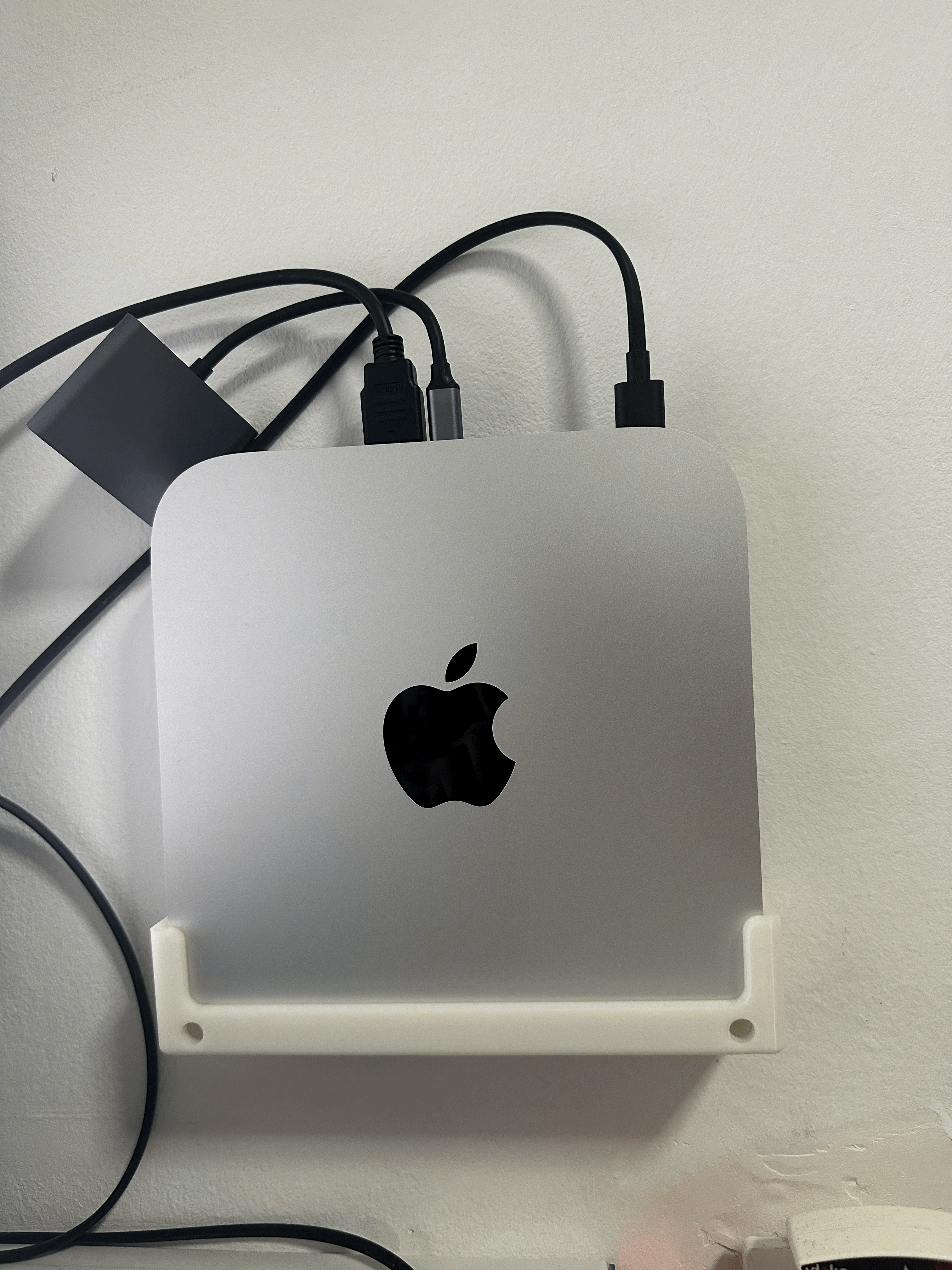 Mac mini - wall mount and desk stand