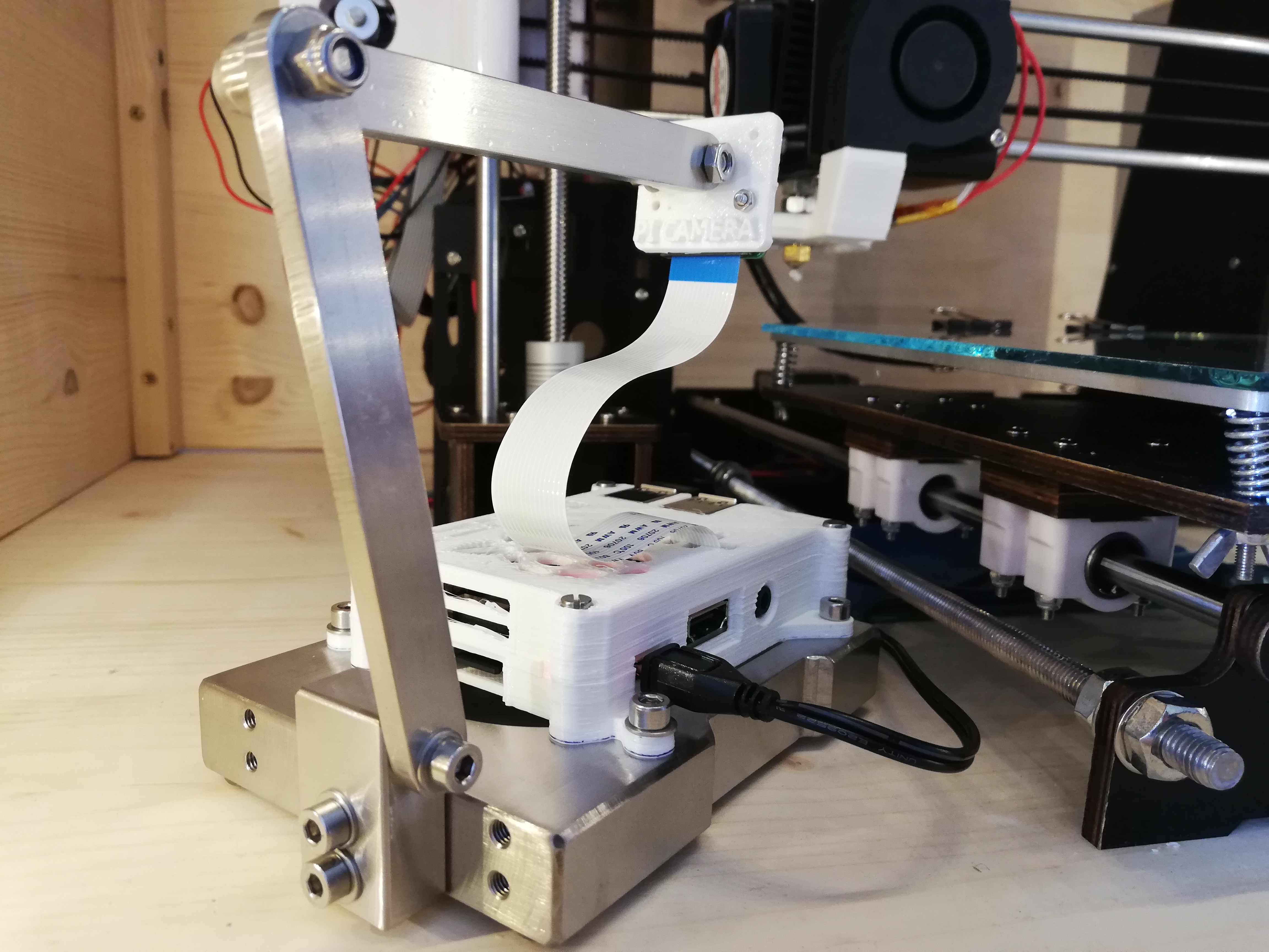 Miniatura 3 do modelo 3D Raspberry pi camera stand