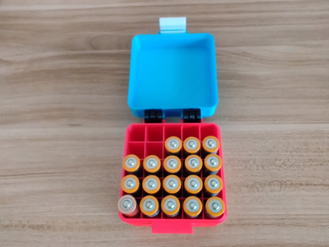 AAA, PIP Hinge Battery Box