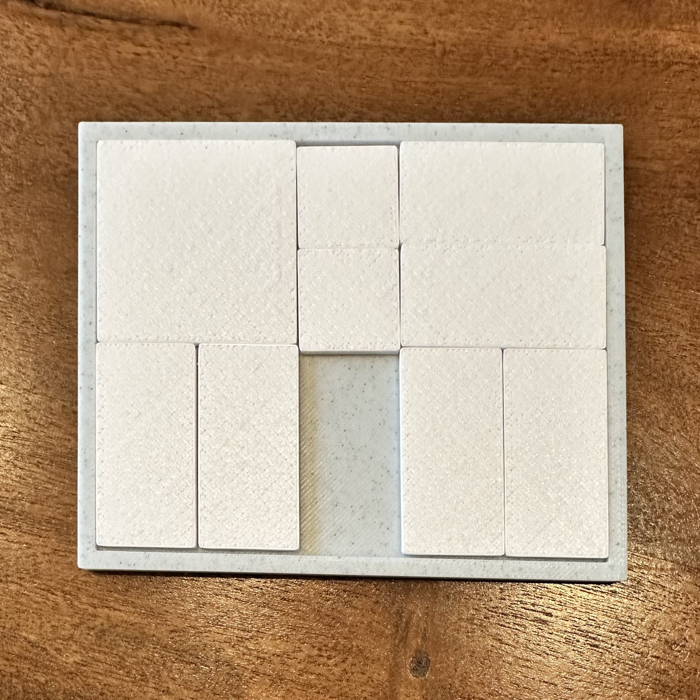 Sliding Tiles Puzzle