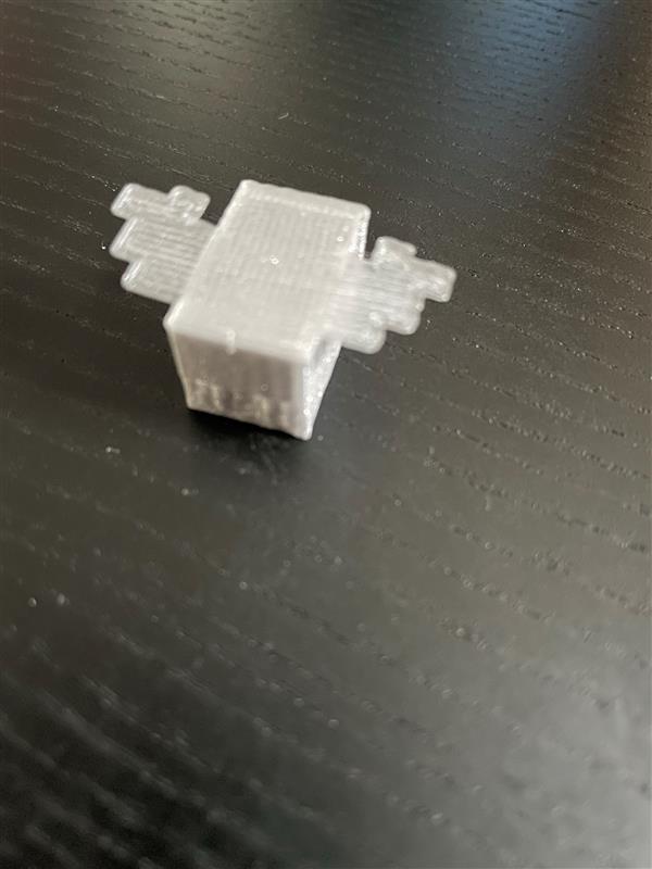 Miniatura 3 do modelo 3D Minecraft bee