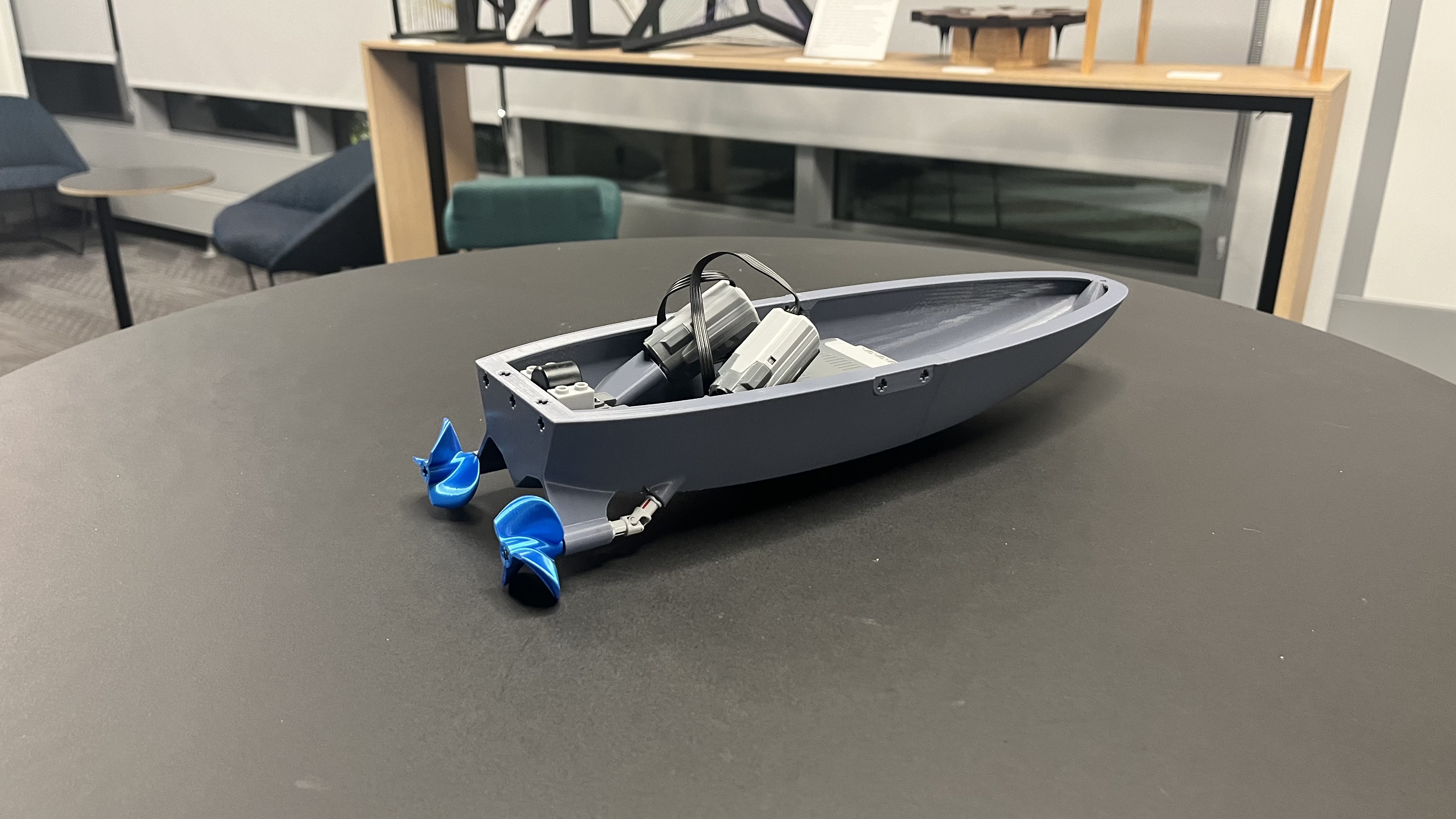 RC BOAT - LEGO 3D PRINTED